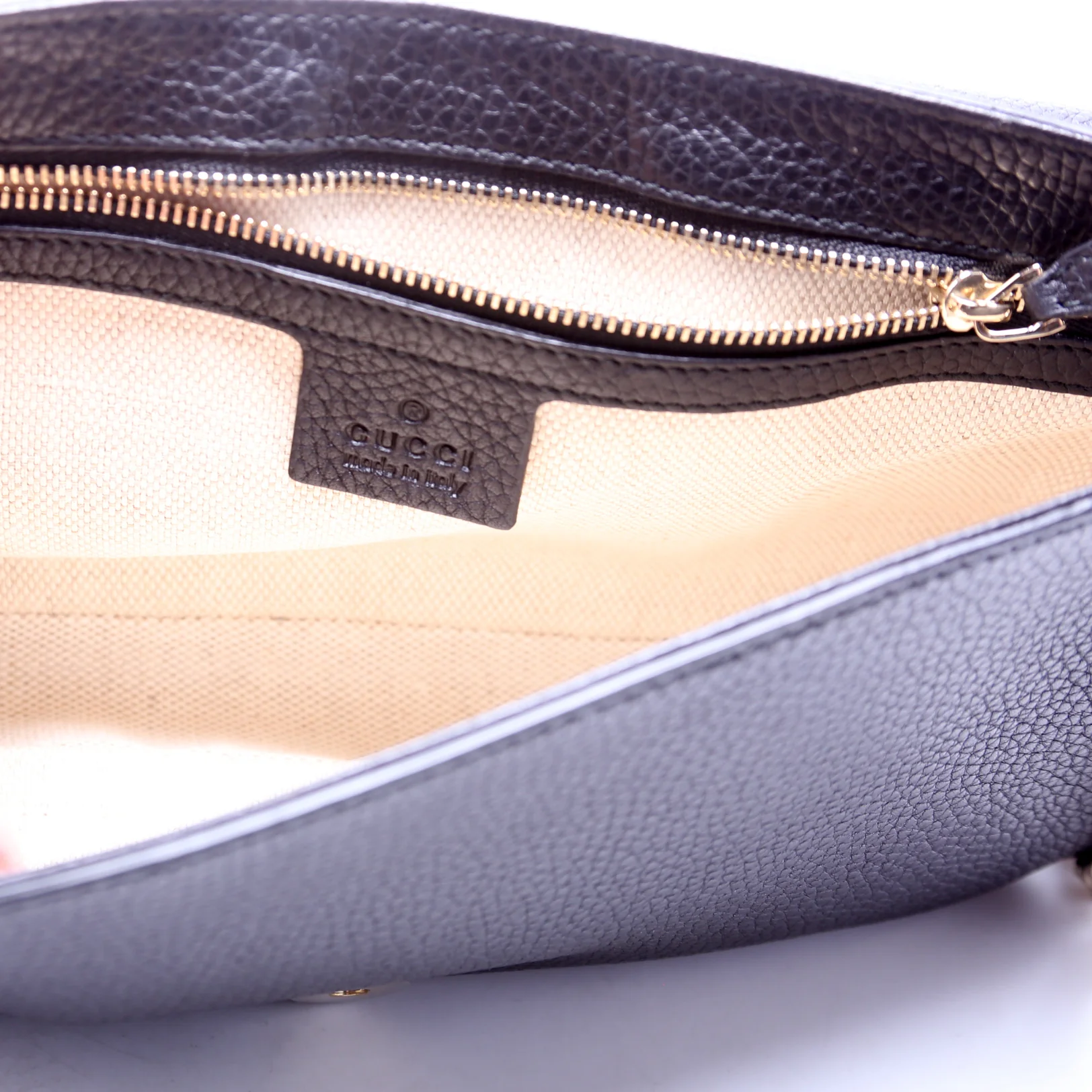 336752 Soho Chain Crossbody Medium Black - Image 7