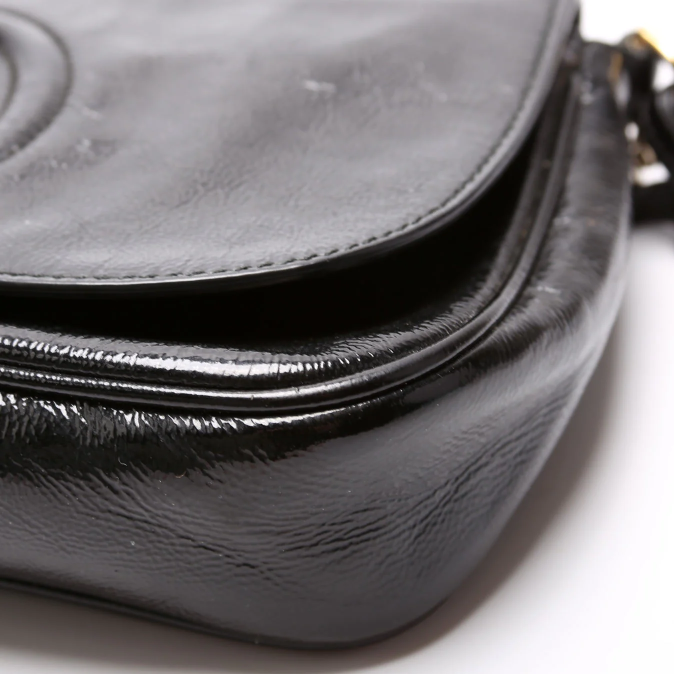 336752 Soho Chain Crossbody Medium Patent Black - Image 6