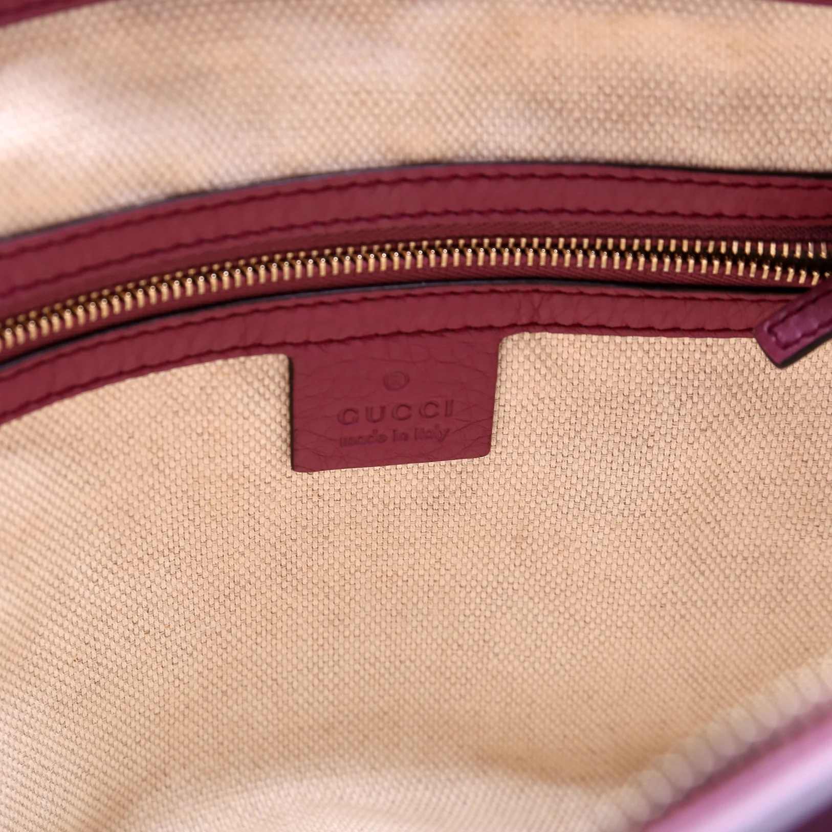 369176 Soho Crossbody - Image 10