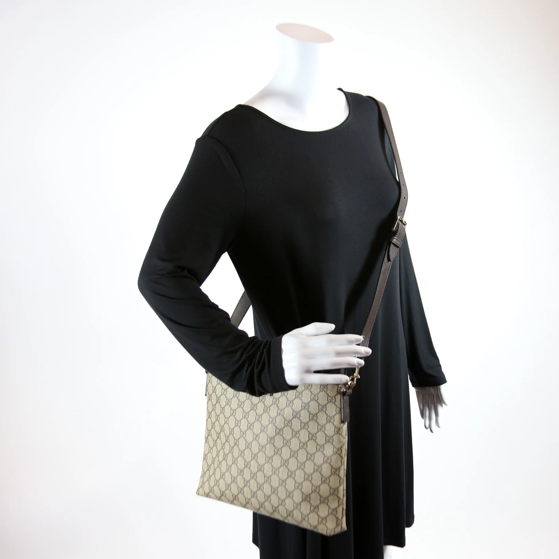 388924 GG Supreme Crossbody - Image 10