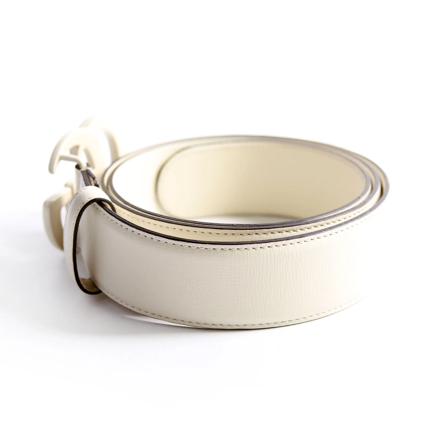 400593 Monochrome Marmont GG Belt Size 100/40 Ivory - Image 2
