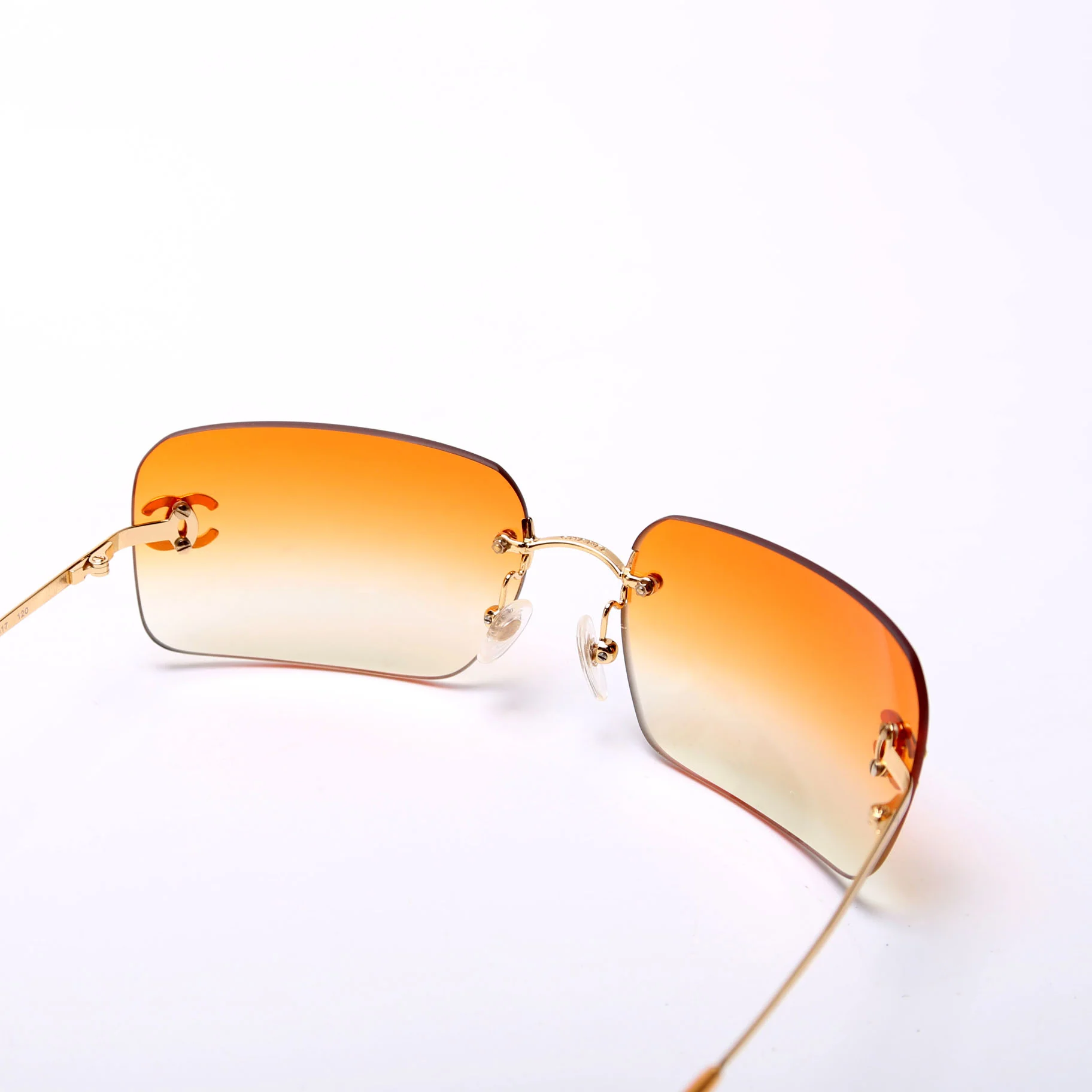 4017 D Rhinestone Logo Sunglasses Orange/Gold - Image 3