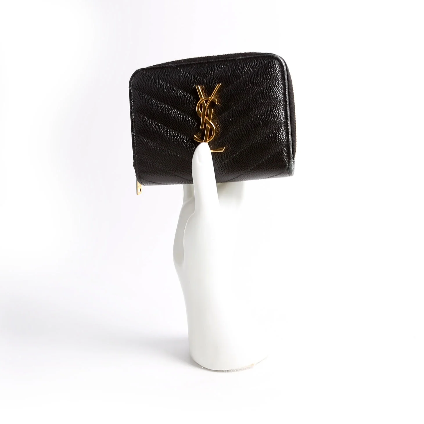 403723 Cassandre Grain De Poudre Compact Zip Around Wallet Black - Image 13