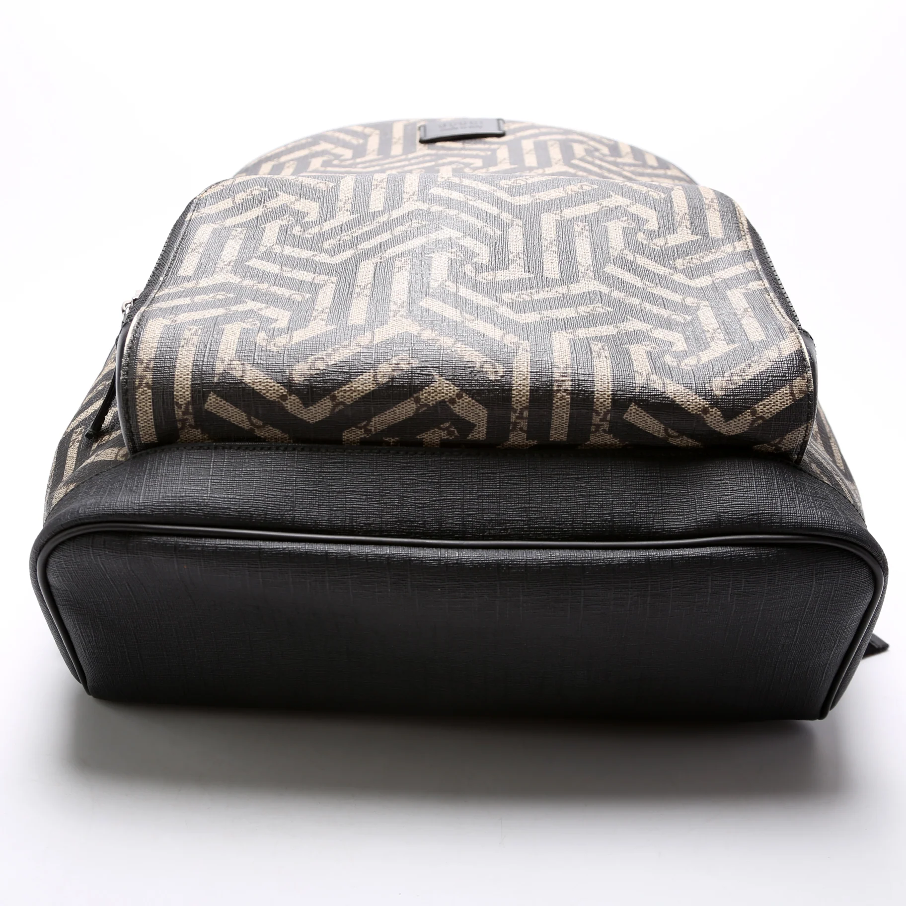 406370 GG Supreme Caleido Medium Backpack - Image 4