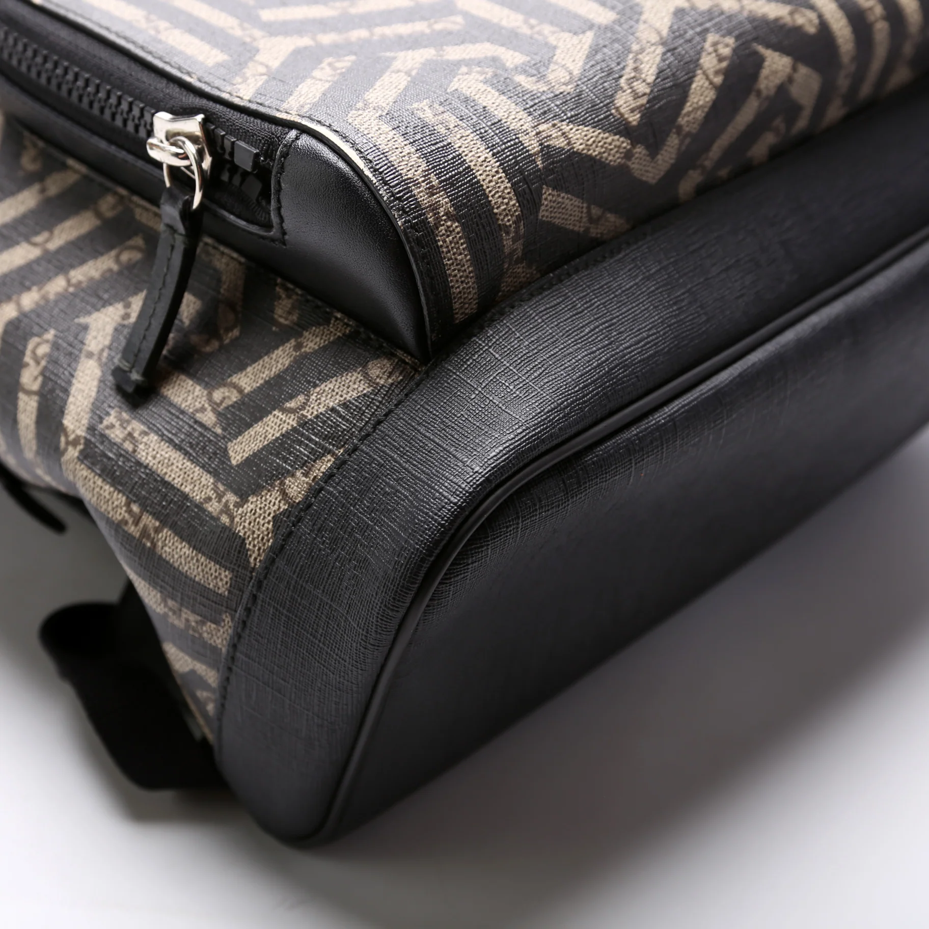 406370 GG Supreme Caleido Medium Backpack - Image 5
