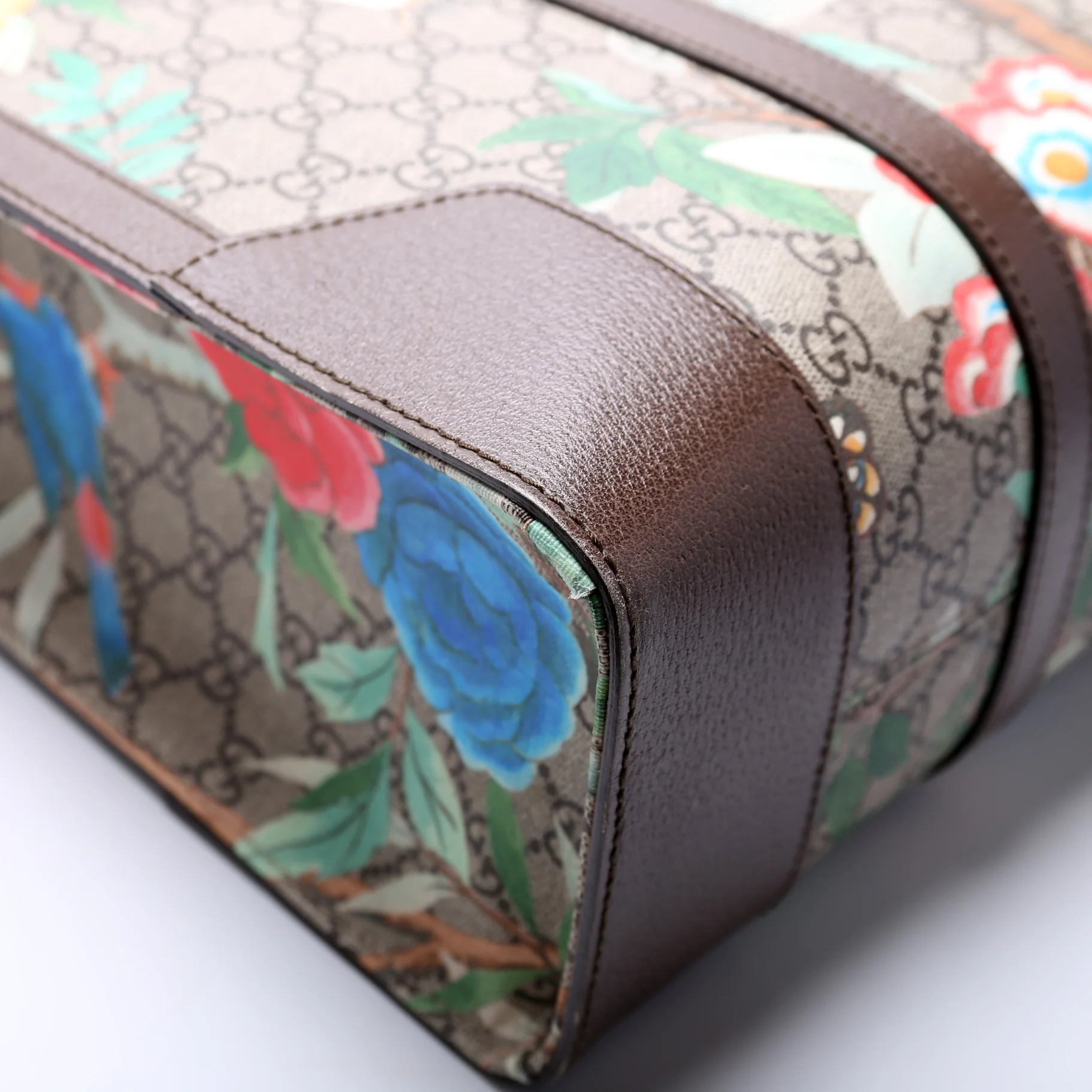 406387 GG Supreme Tian Vertical Tote - Image 5