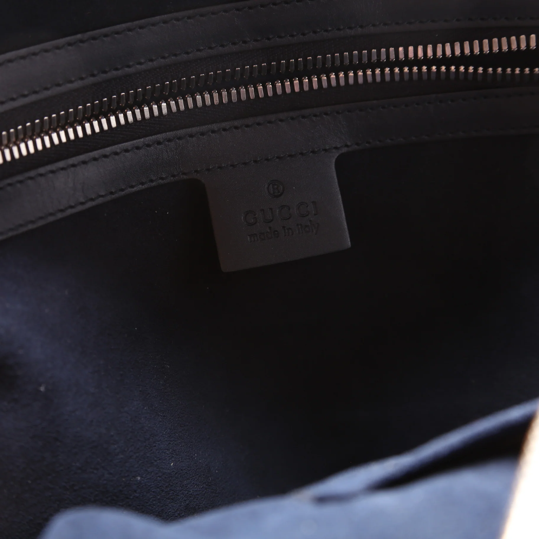 427042 GG Supreme Blooms Backpack Navy - Image 7