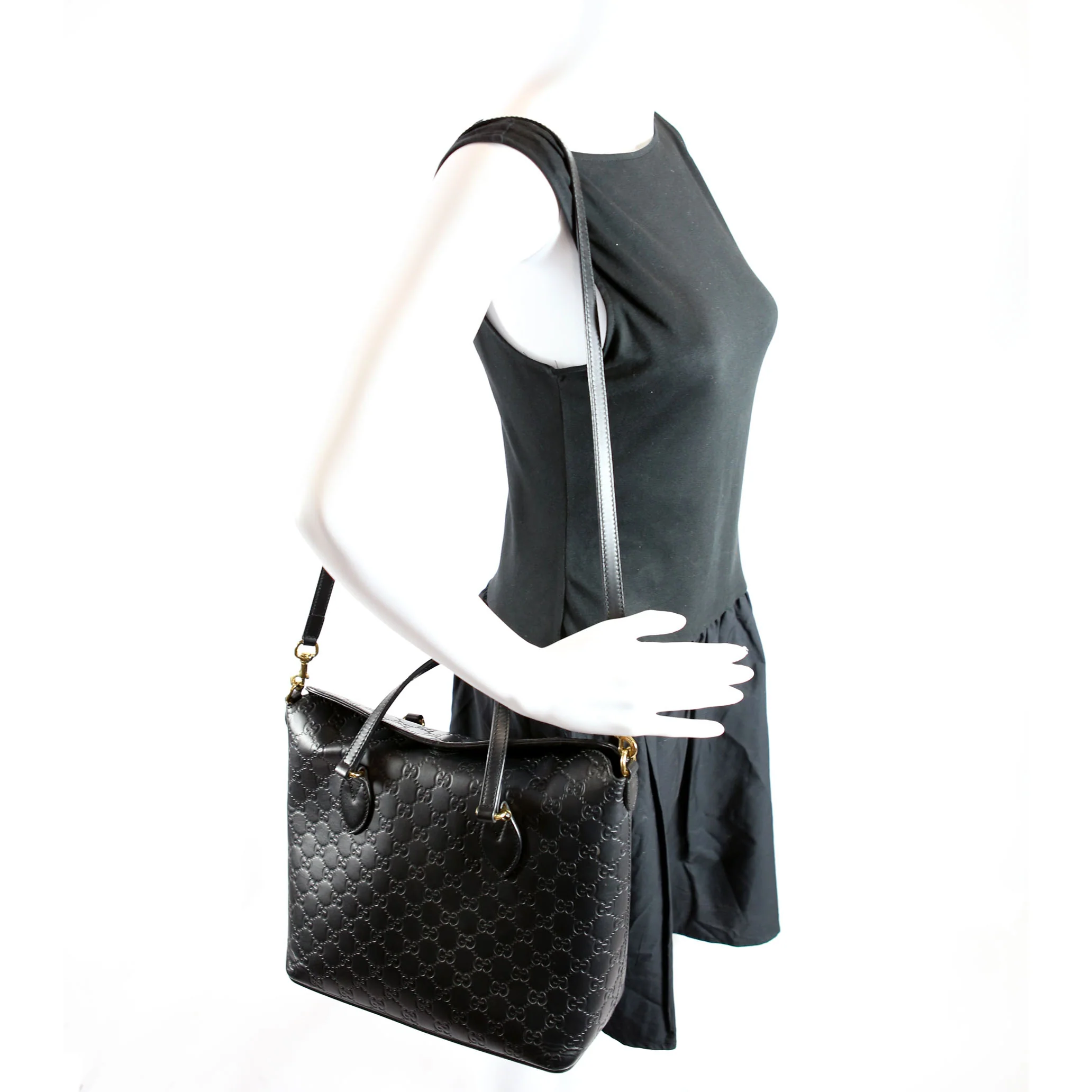 428226 Signature Leather Fold Over Tote Black - Image 13