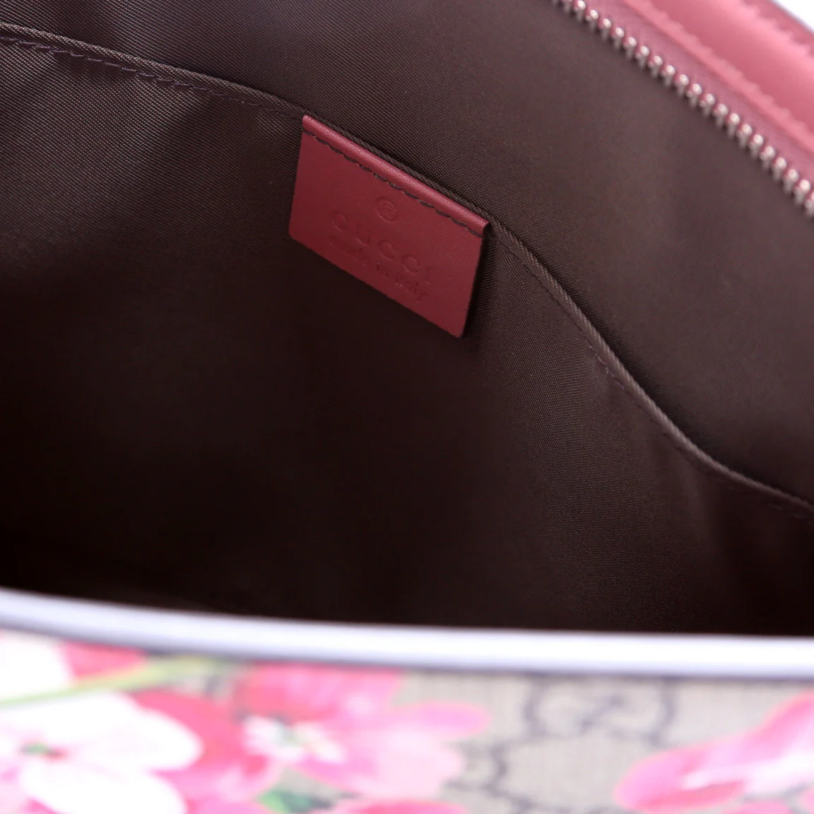 430268 GG Supreme Blooms Cosmetic - Image 7