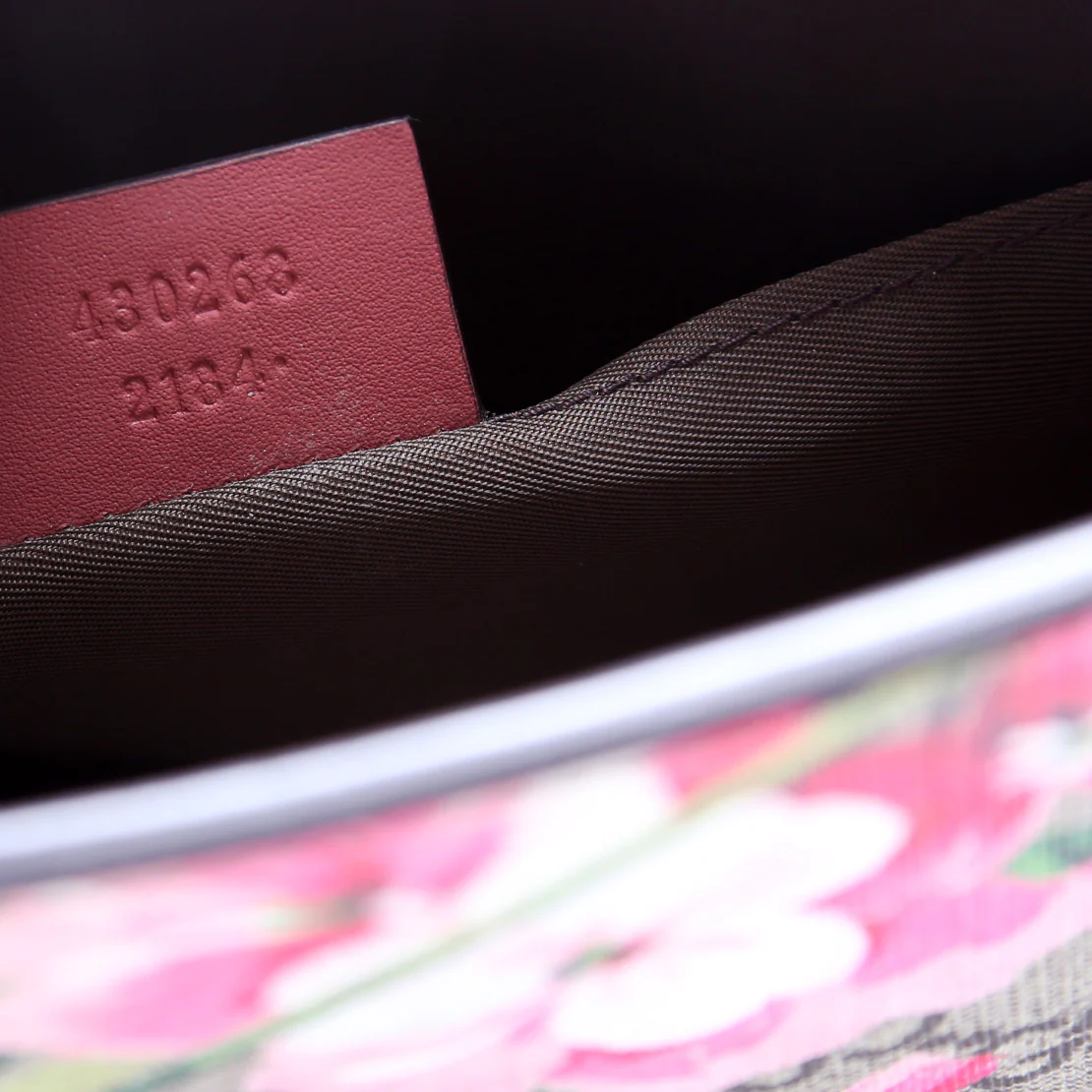 430268 GG Supreme Blooms Cosmetic - Image 9