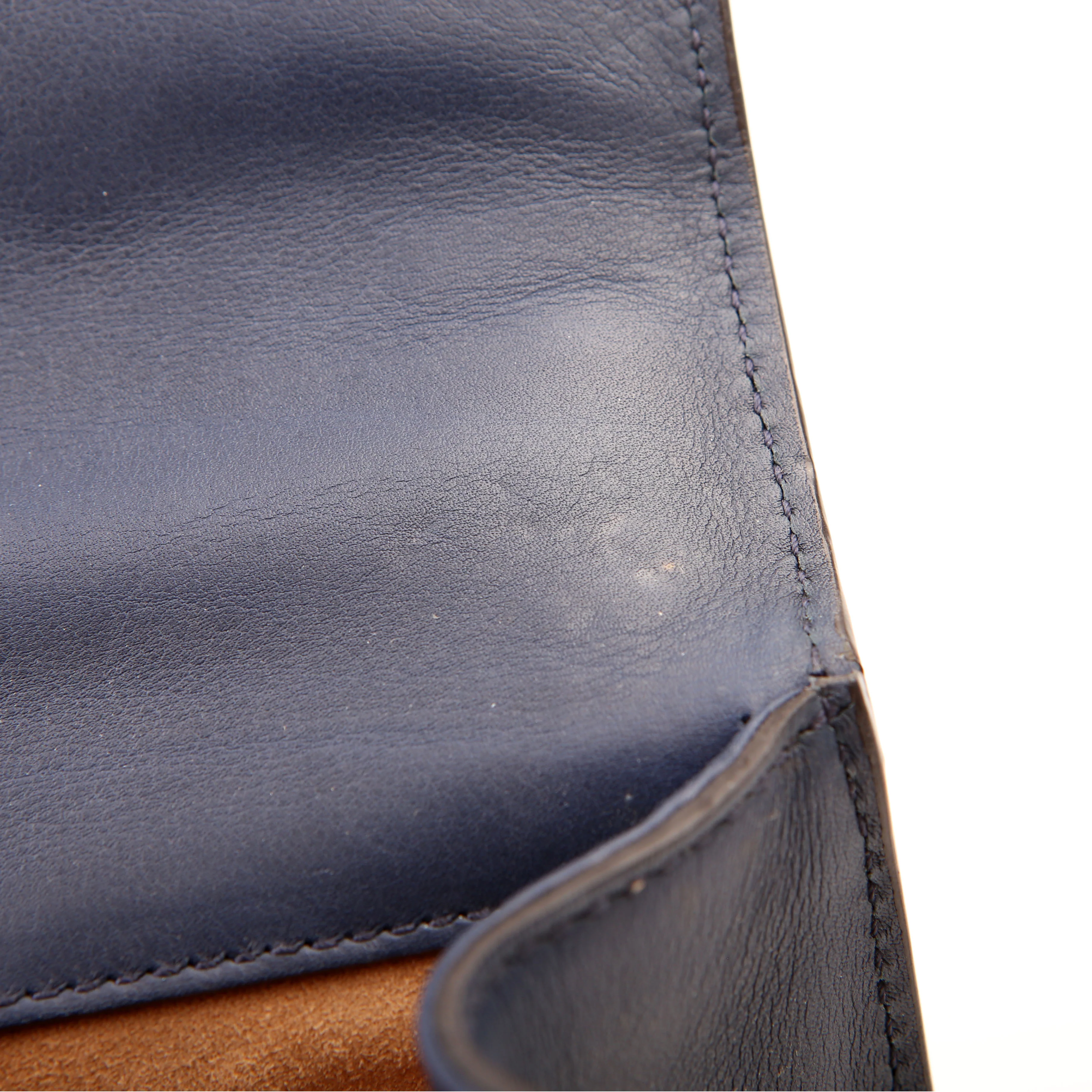 432182 Padlock Pearl Leather Small Navy - Image 13