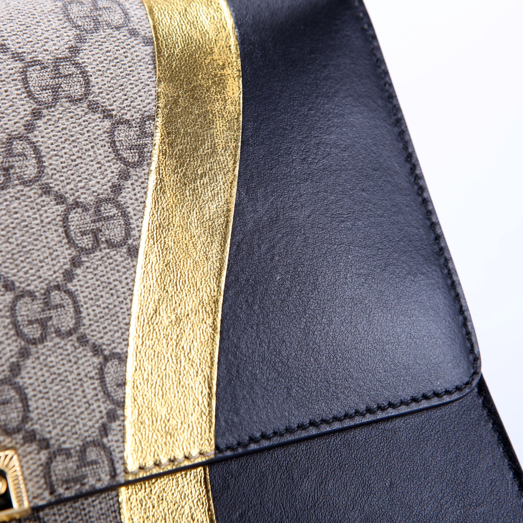 432679 GG Supreme Calfskin Padlock Medium Shoulder Bag Black/Gold - Image 11