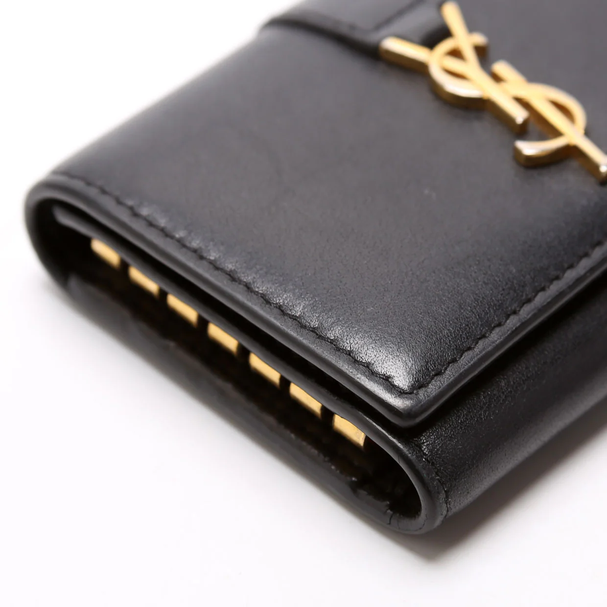 438963 Smooth Leather Monogram Key Case Black - Image 5