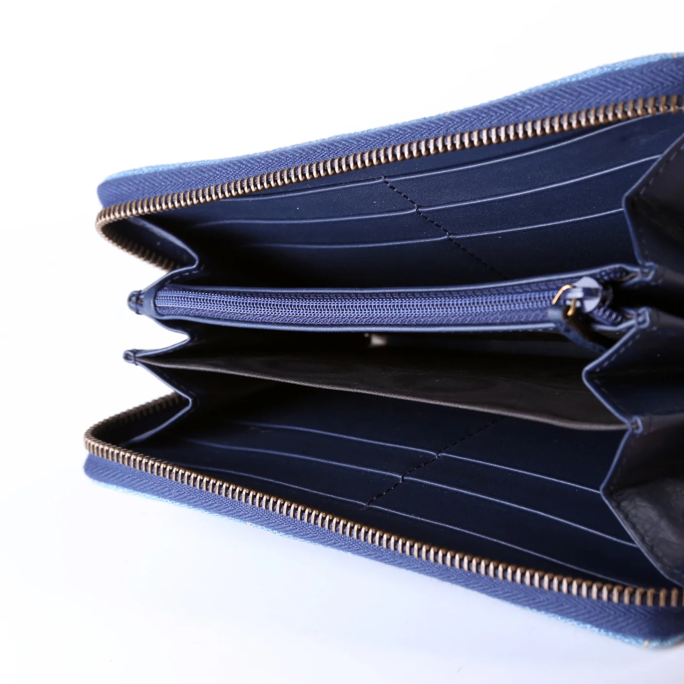 443123 GG Marmont Pearly Denim Zip Around Wallet Blue - Image 10