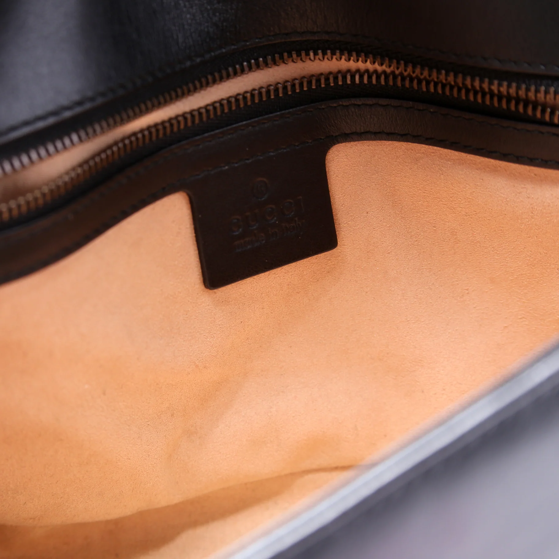 443497 Marmont Shoulder Small Flap - Image 10