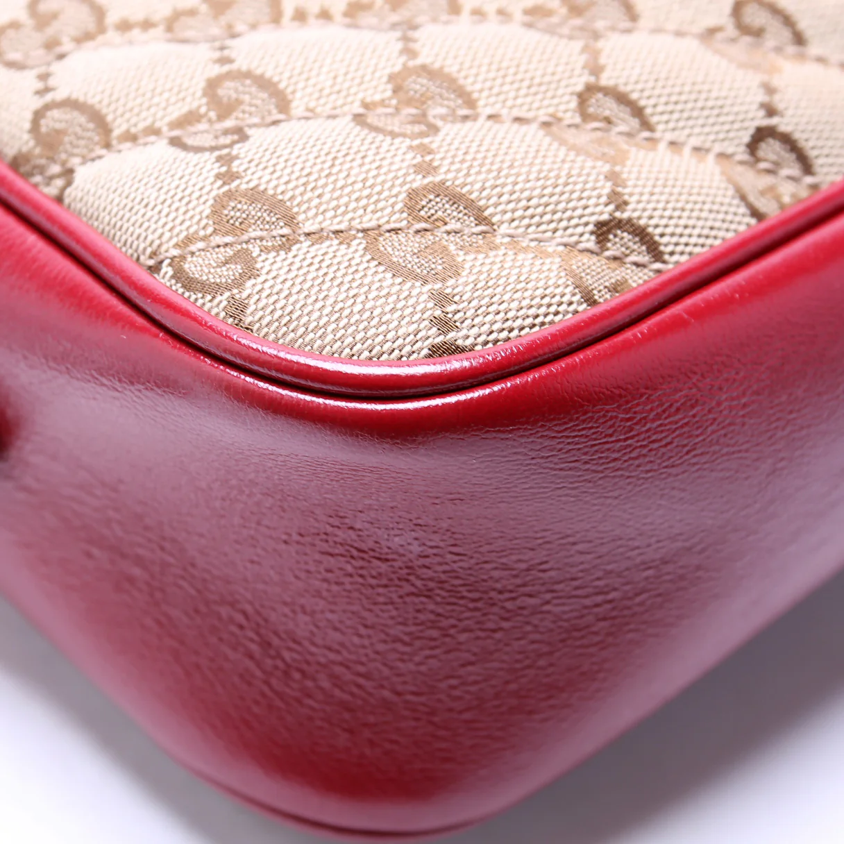 447632 Marmont Sall Canvas Camera Bag Red - Image 5