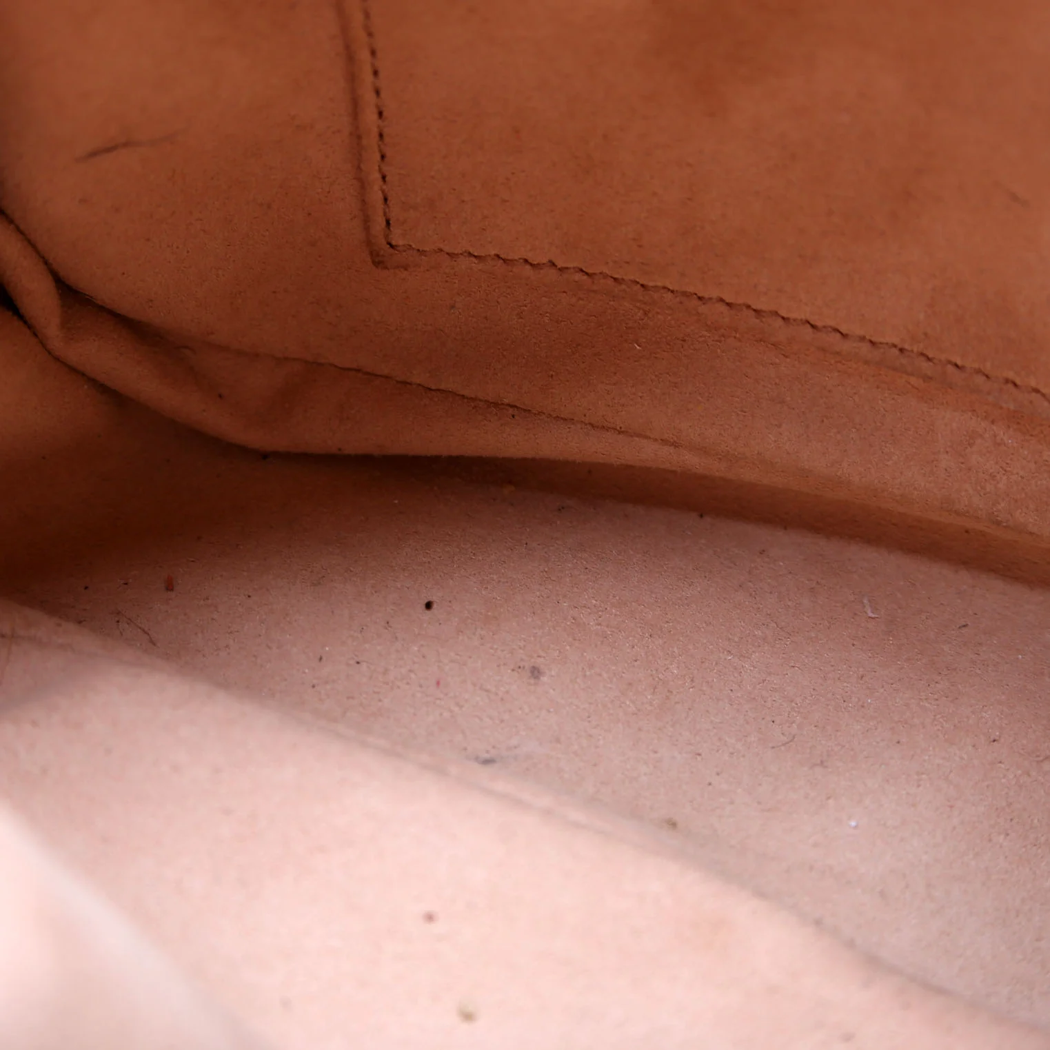 447632 Marmont Small GG Canvas Camera Tan/Black - Image 9