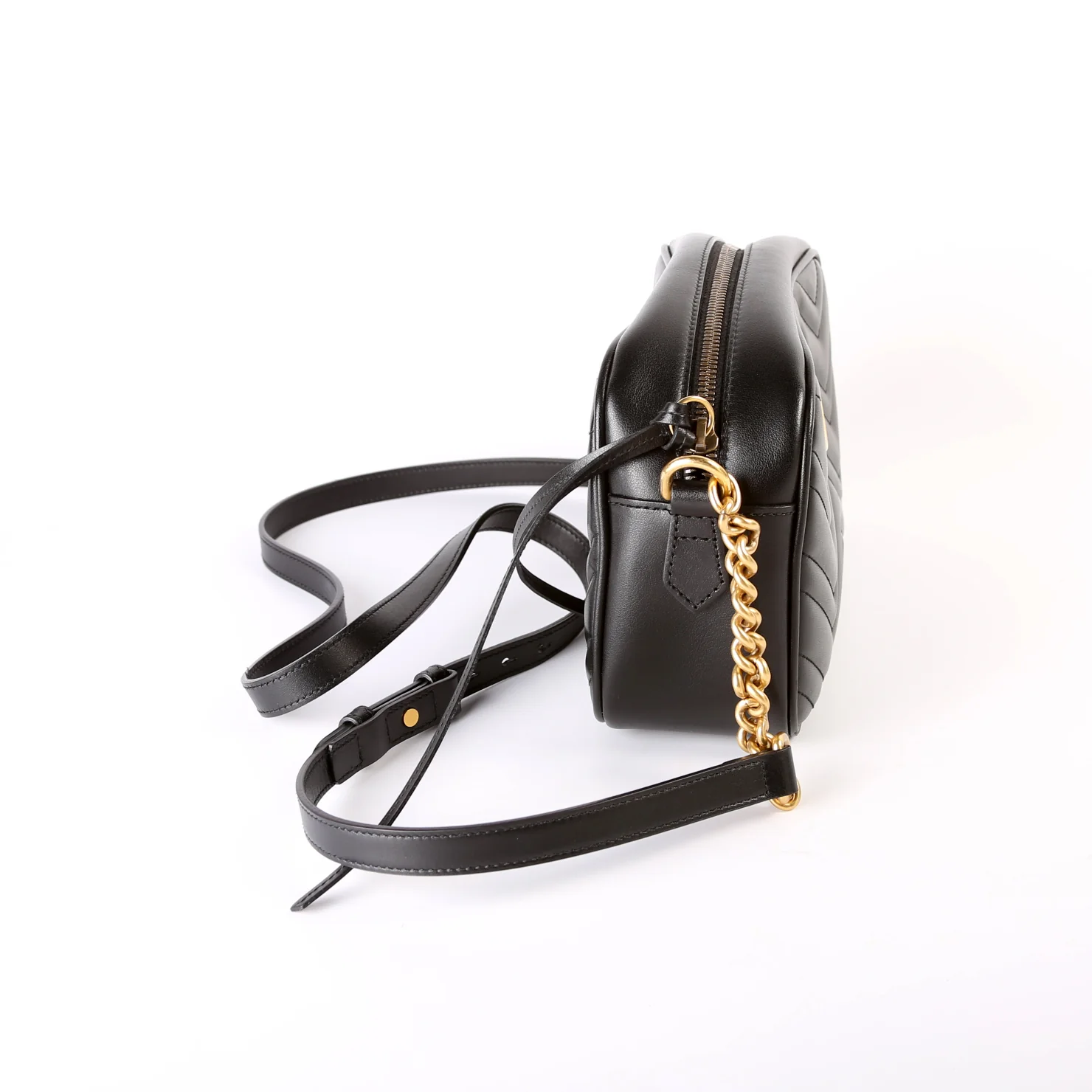 447632 Marmont Small Leather Camera - Image 3