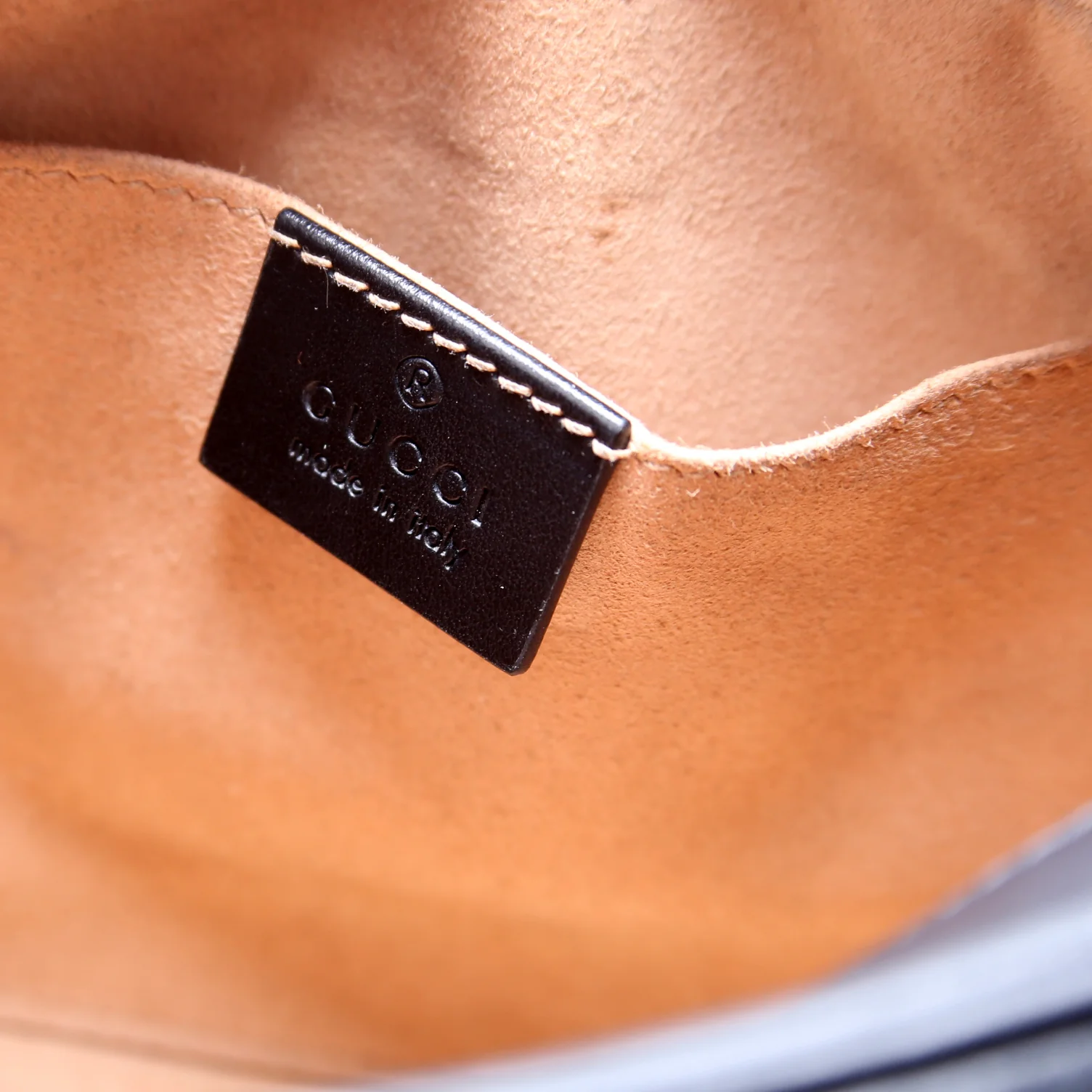 447632 Marmont Small Leather Camera - Image 9