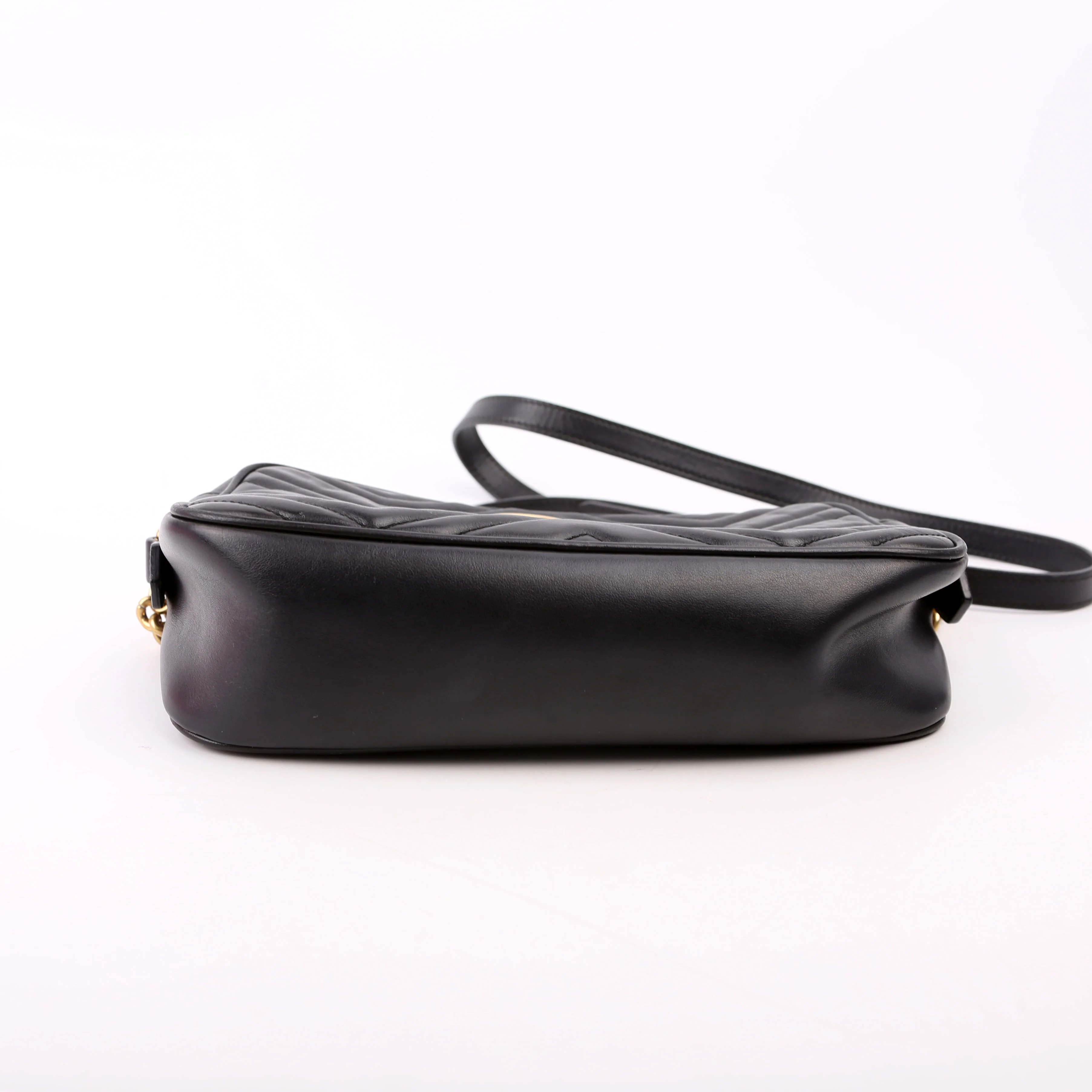 447632 Marmont Small Leather Camera Black - Image 4