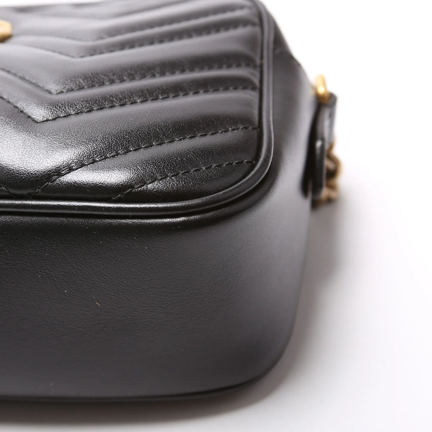 447632 Marmont Small Leather Camera Black - Image 6