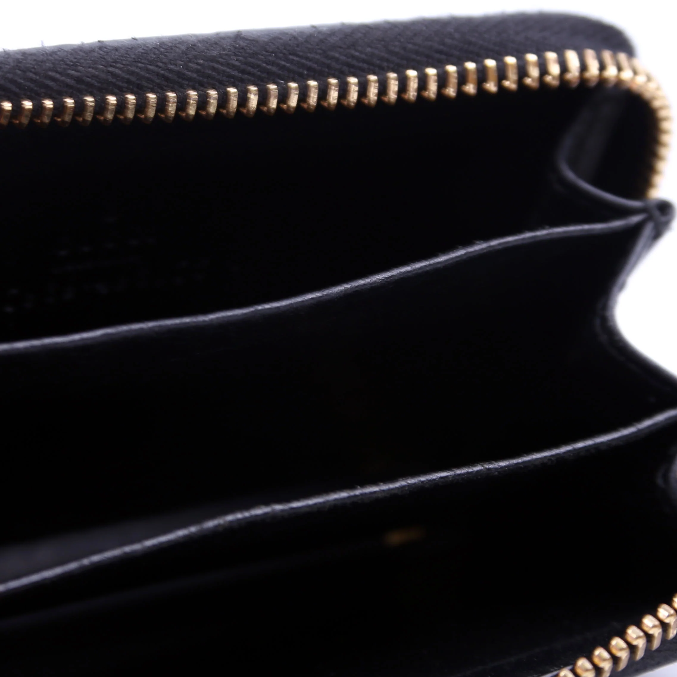 447939 Zip Around Card Case - Image 11