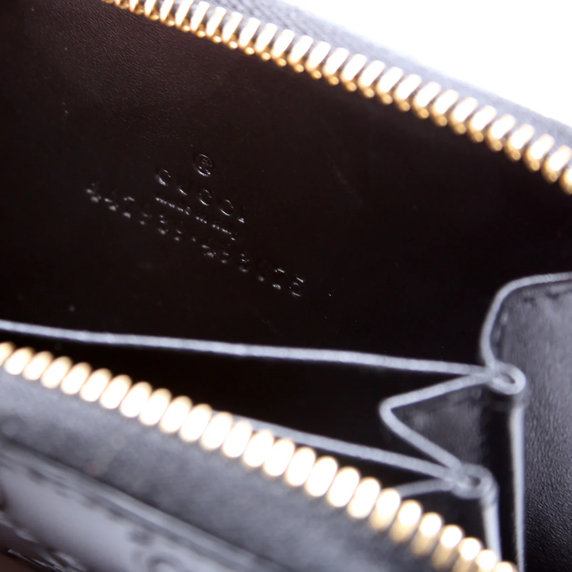 447939 Zip Around Card Case Black - Image 7