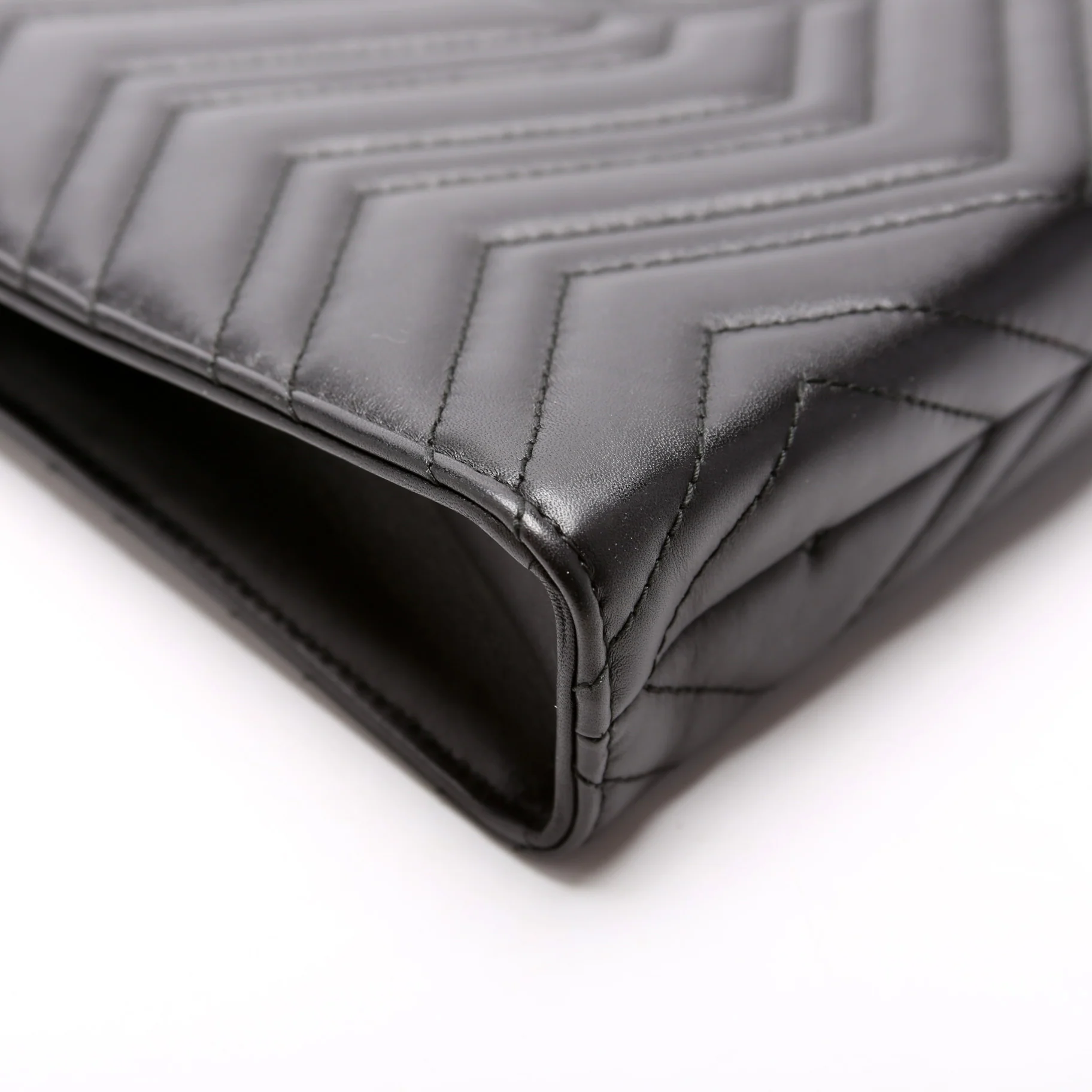 448450 Marmont Matelasse Clutch - Image 5