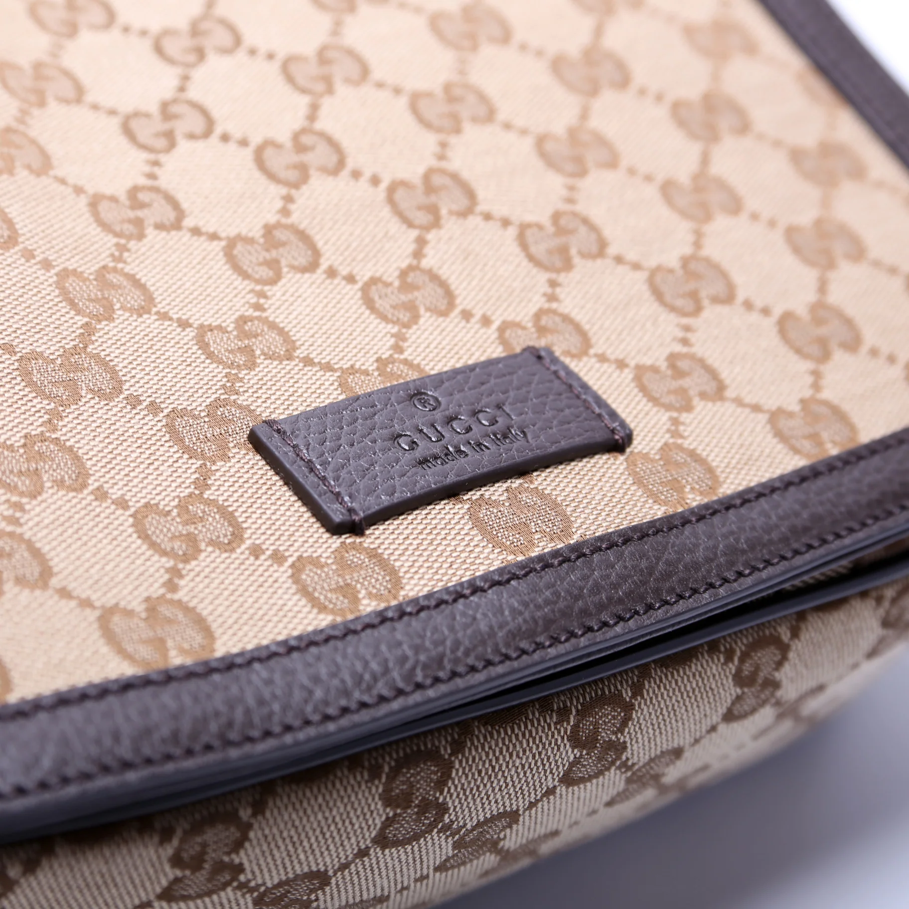 449172 GG Canvas Messenger - Image 6
