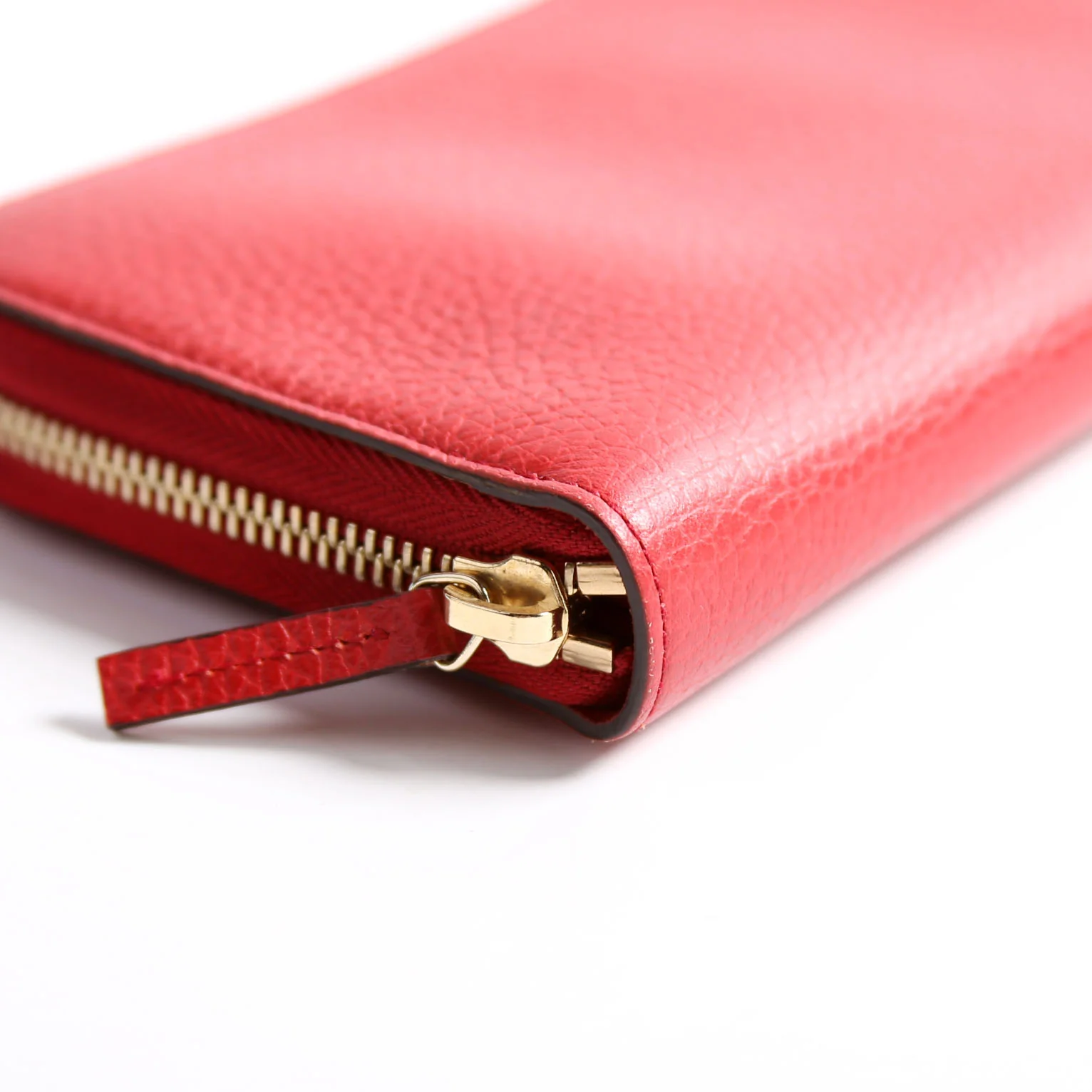 449347 Interlocking G Zip Around Wallet Red - Image 6