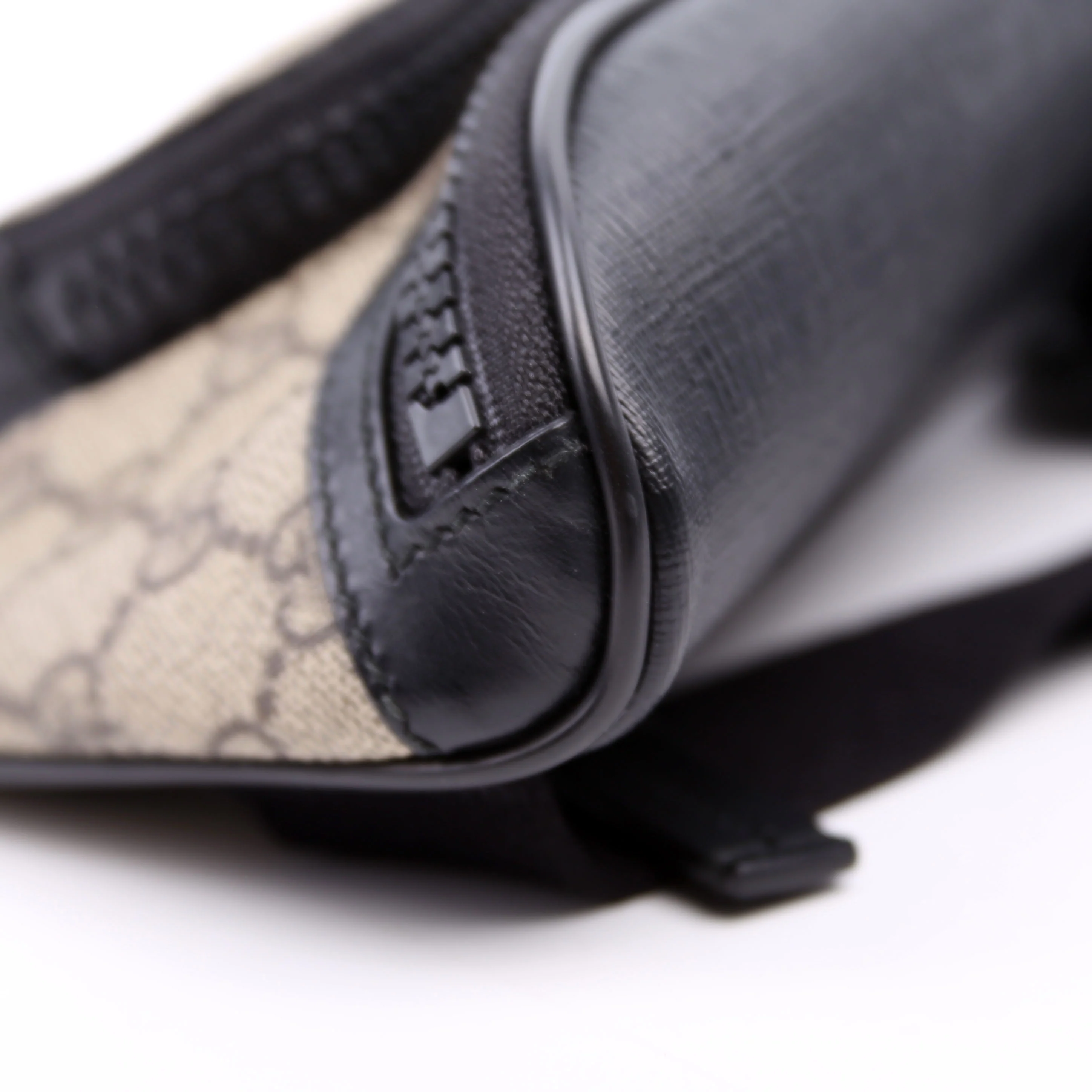 450946 GG Supreme Belt Bag - Image 8
