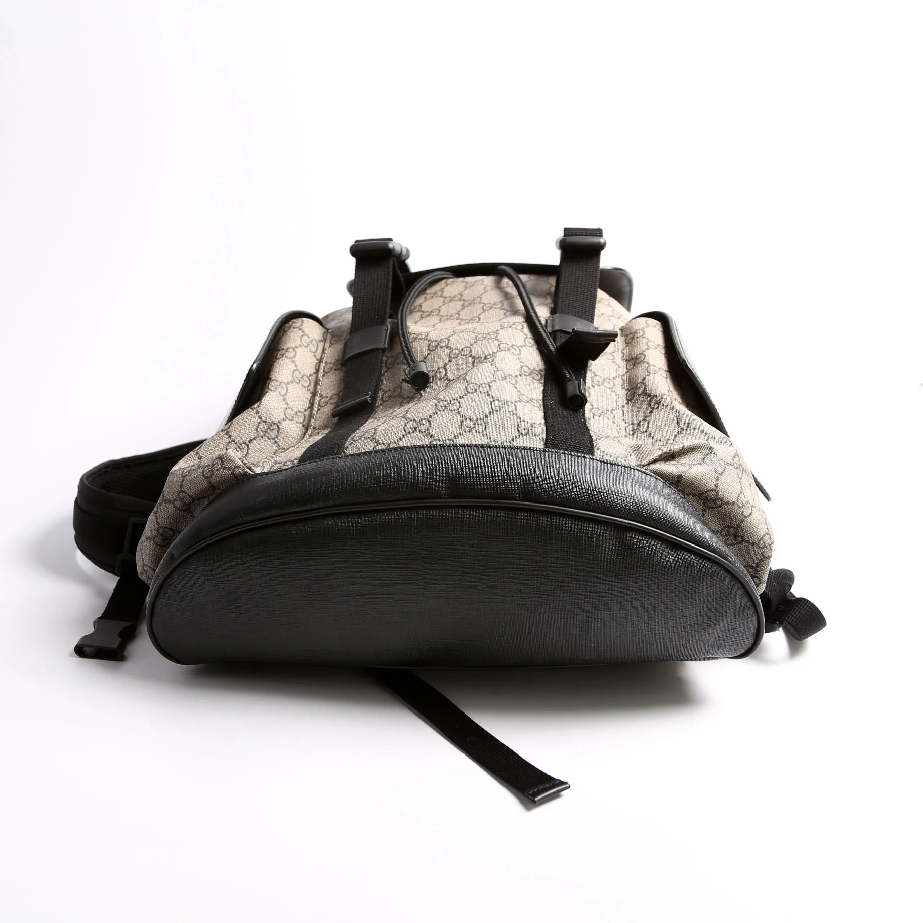 450958 GG Supreme Backpack - Image 3