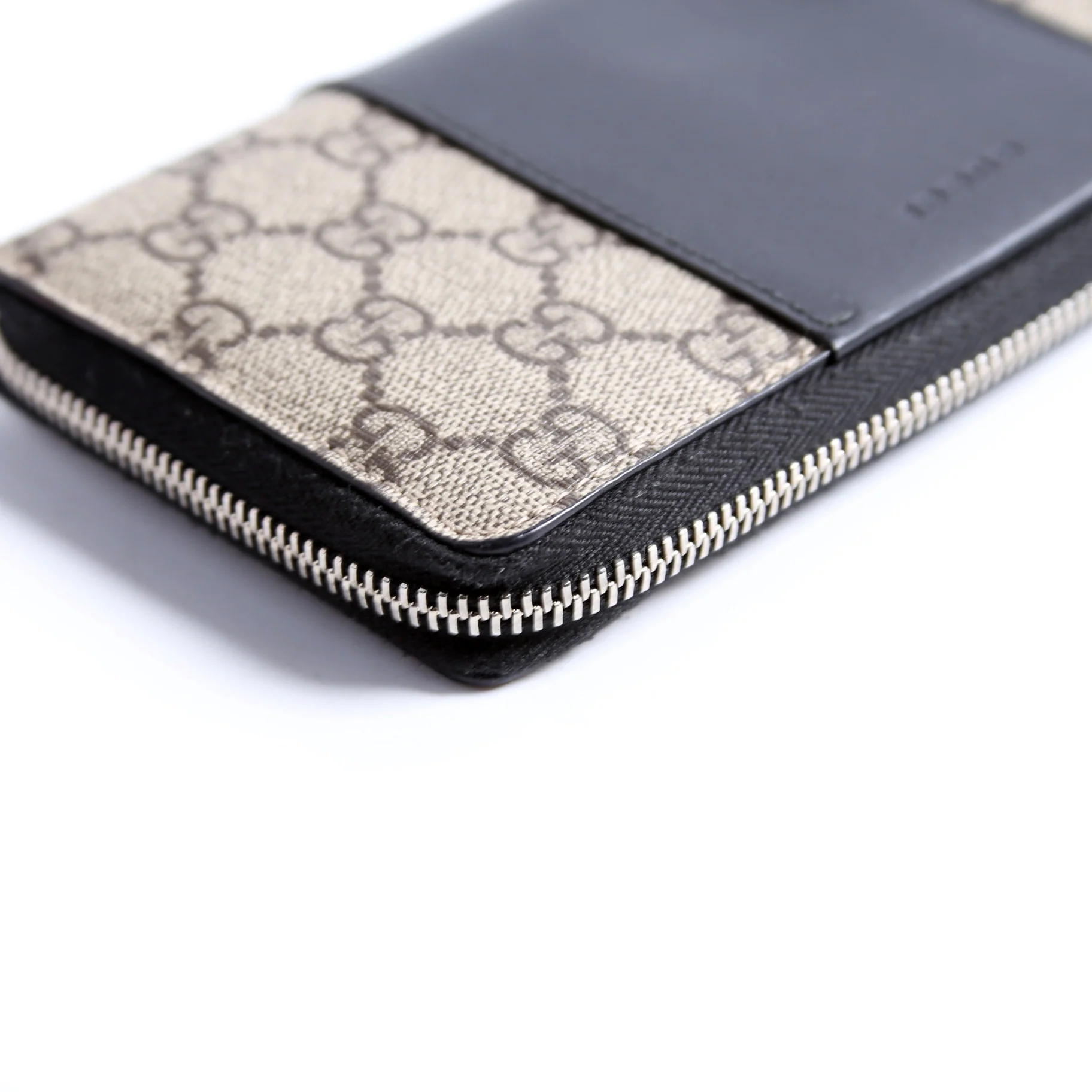 451249 GG Supreme/Leather Zip Around Wallet Beige/Black - Image 8