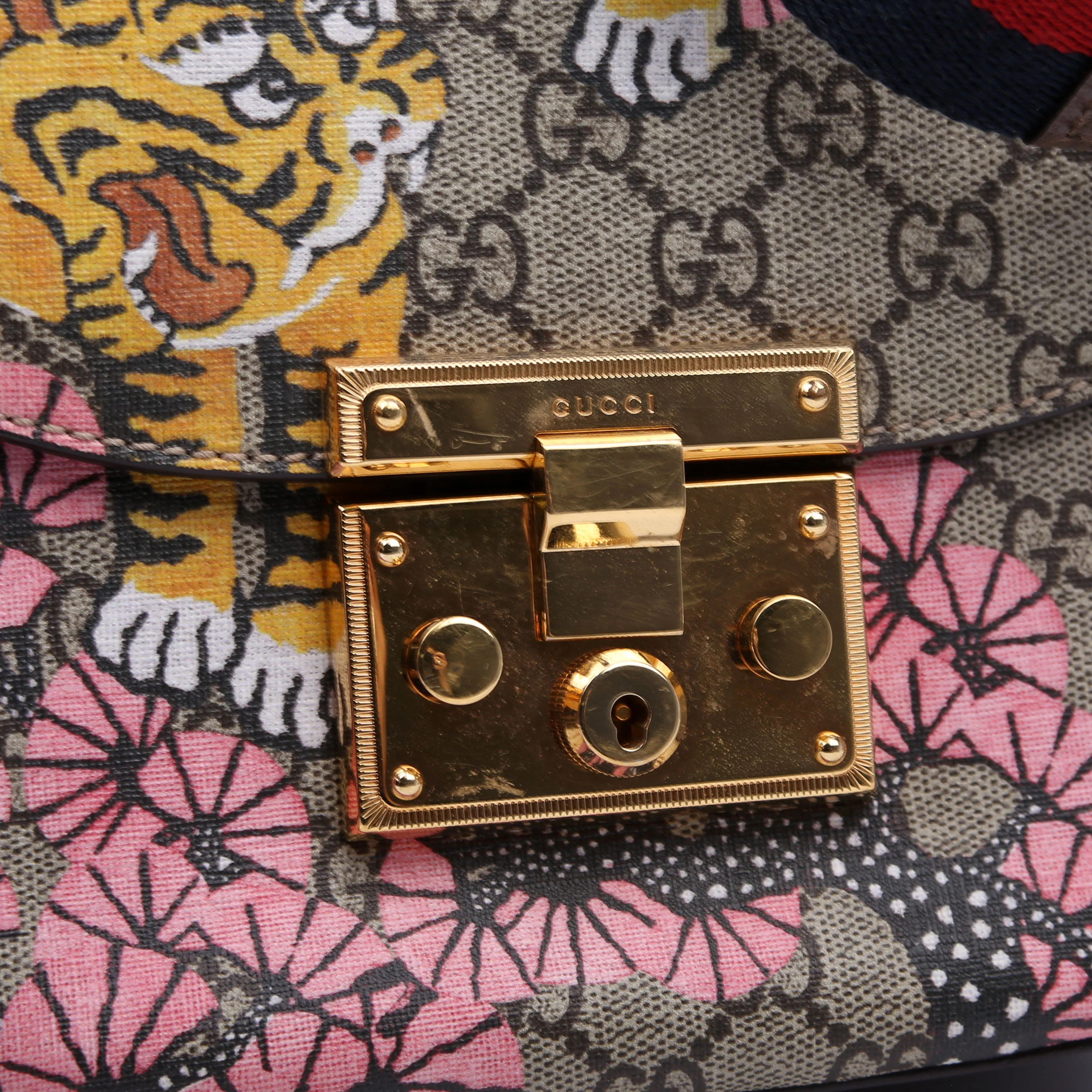 453189 GG Supreme Bengal Padlock Medium Messenger Brown - Image 8