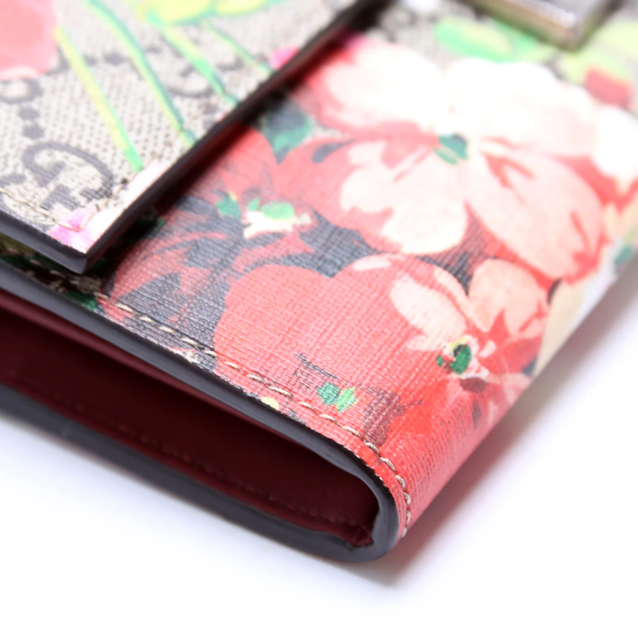 453506 GG Blooms Padlock Short Chain Wallet - Image 5