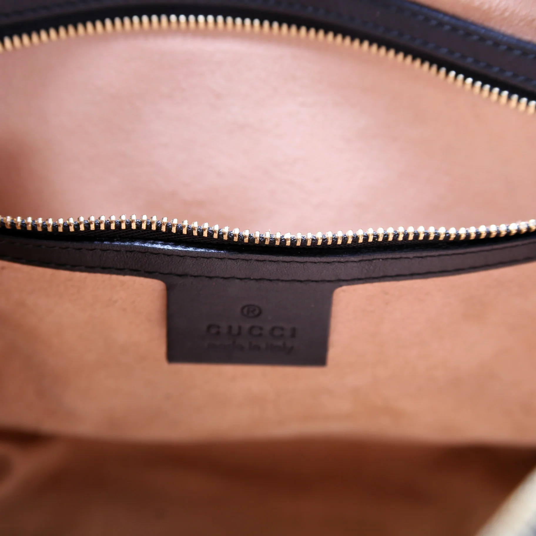 453573 Guccissma Boston Black - Image 7