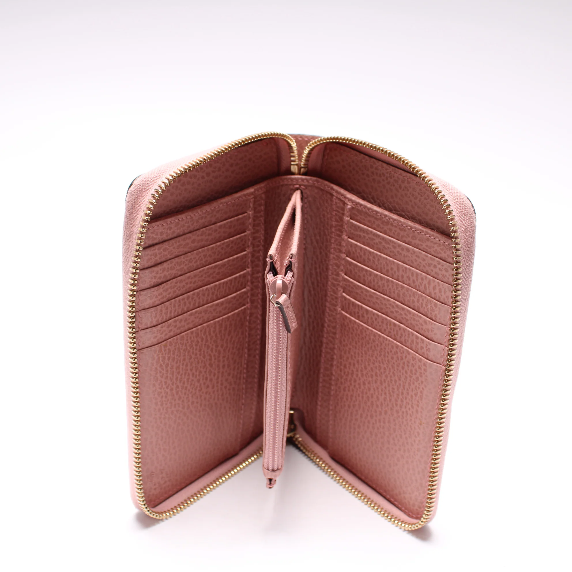 464884 Betty Bifold Zip Around Wallet - Image 7