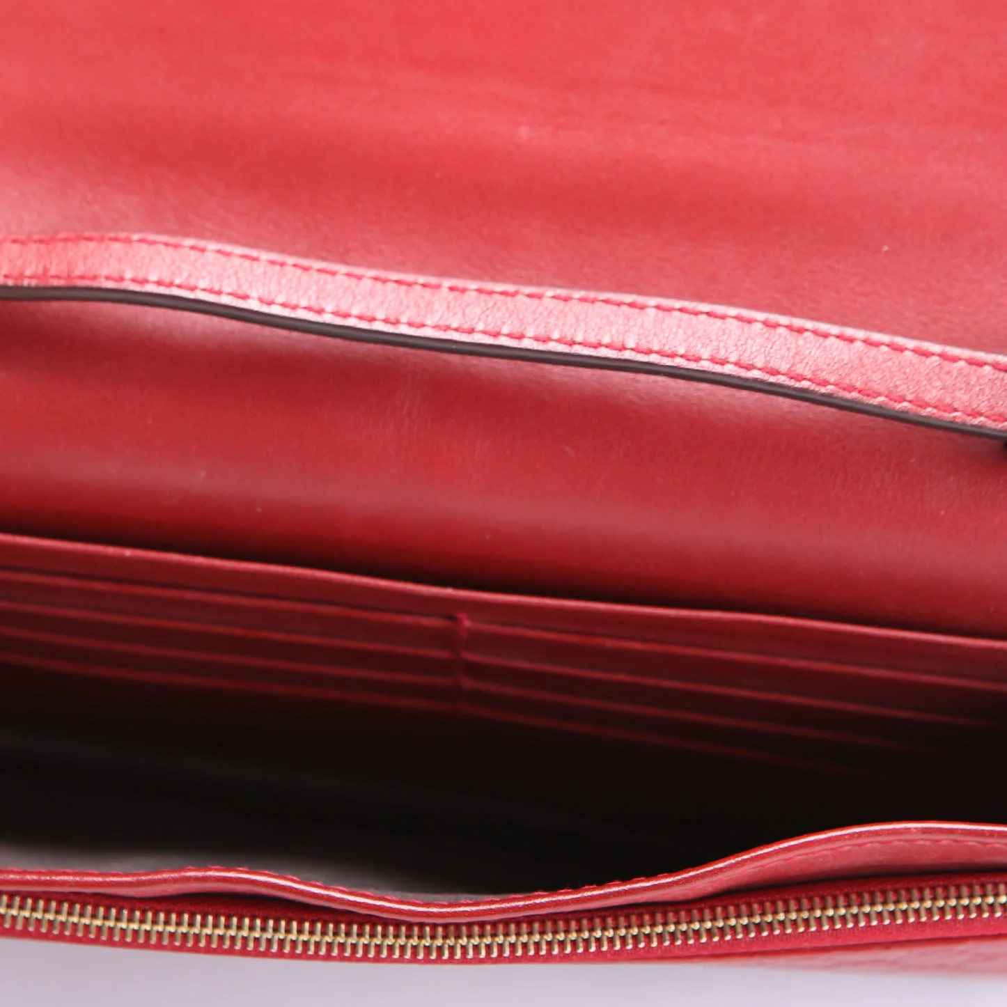 466507 Micro GG Wallet On Chain Red - Image 10