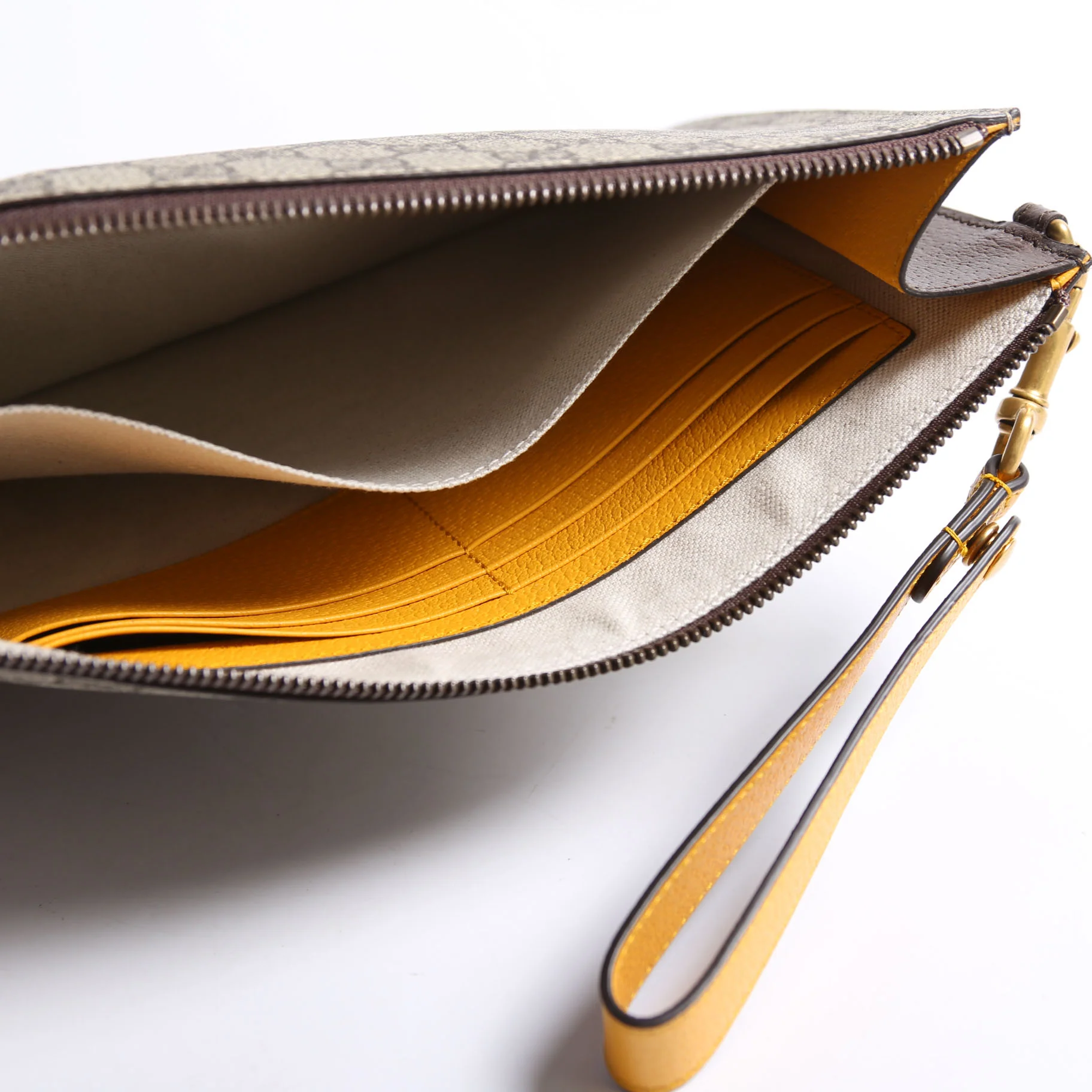 473956 Neo Vintage Pouch - Image 9