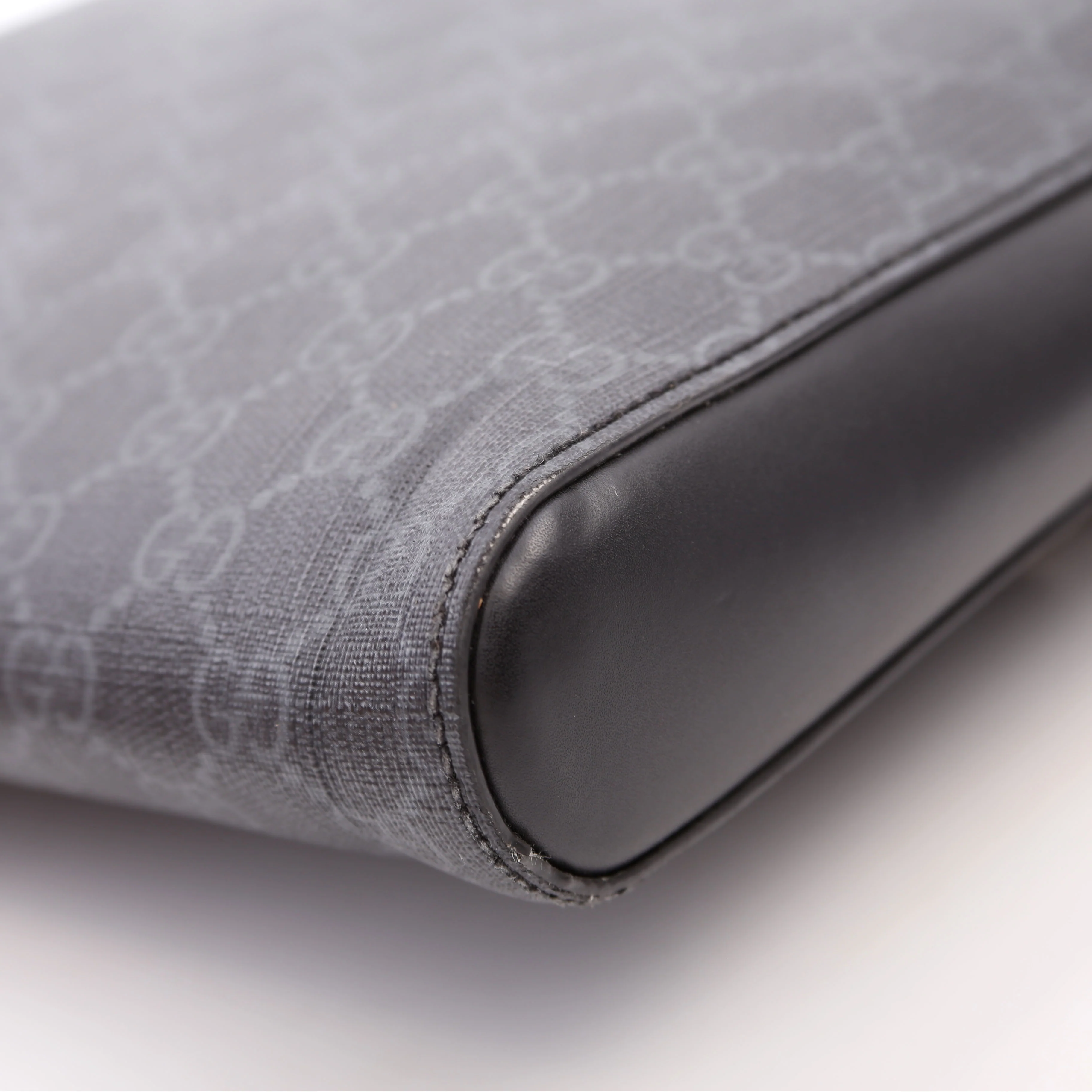 474137 GG Supreme Messenger Black - Image 8