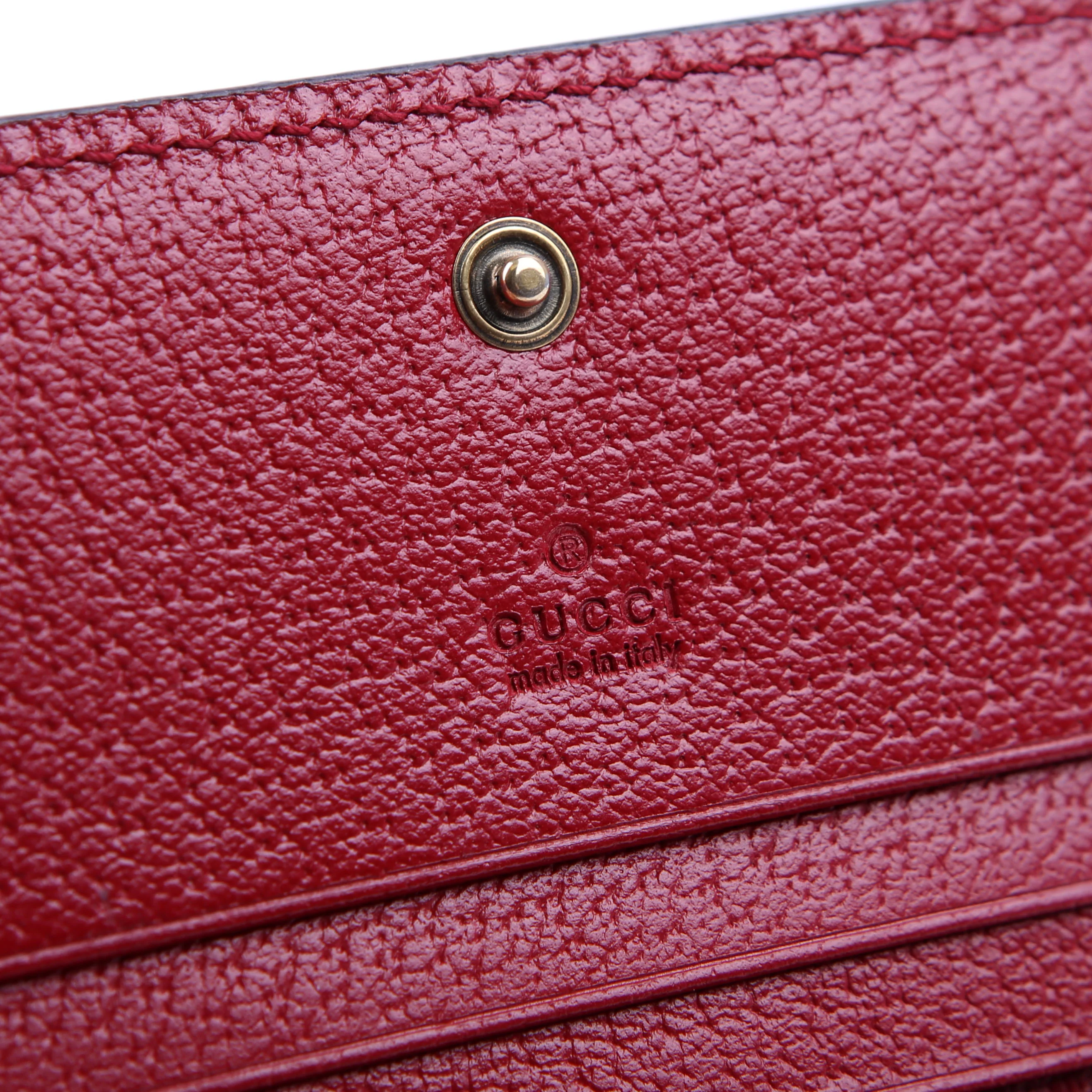 476072 Queen Margaret Card Case Red - Image 10