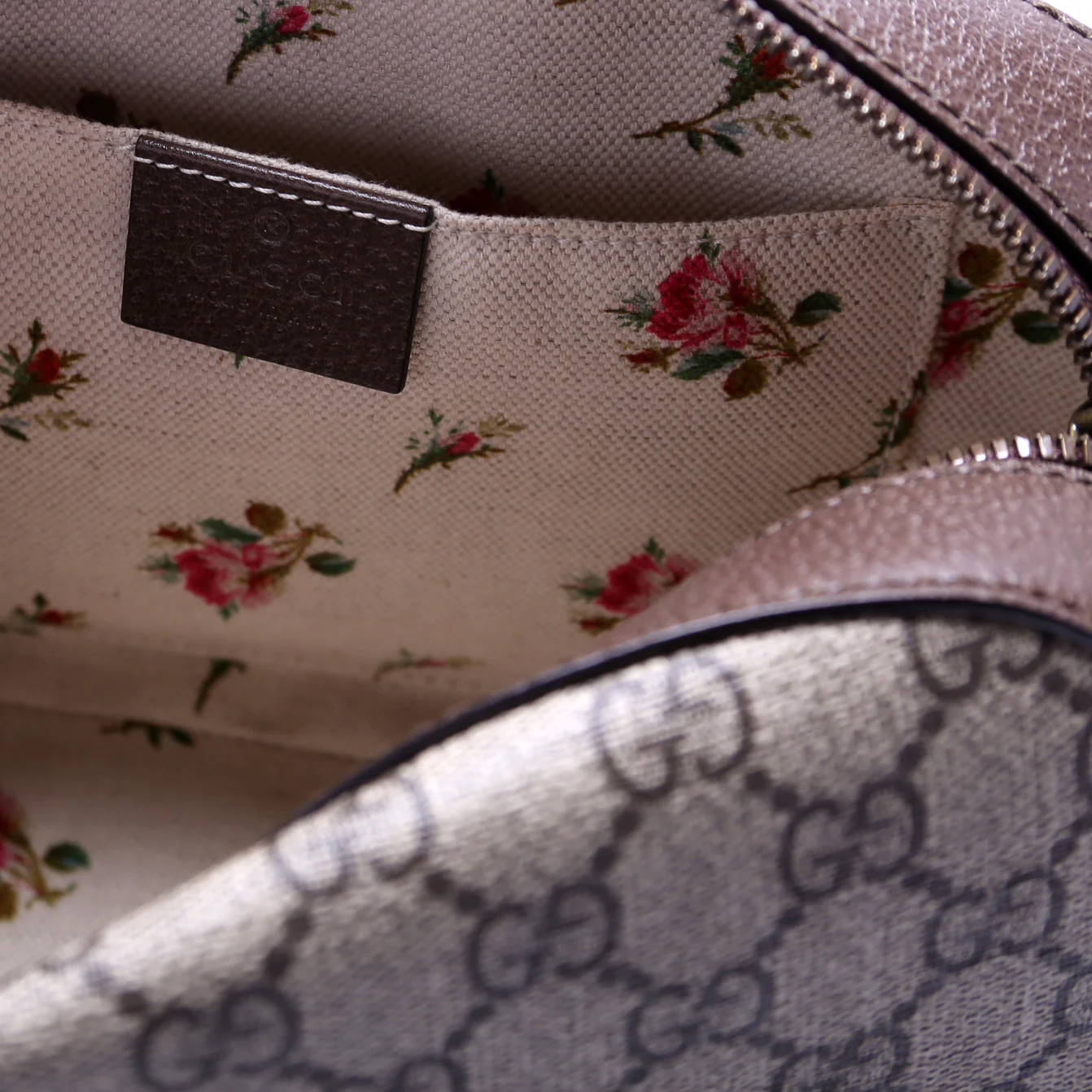 476466 GG Supreme Messenger Bag - Image 7