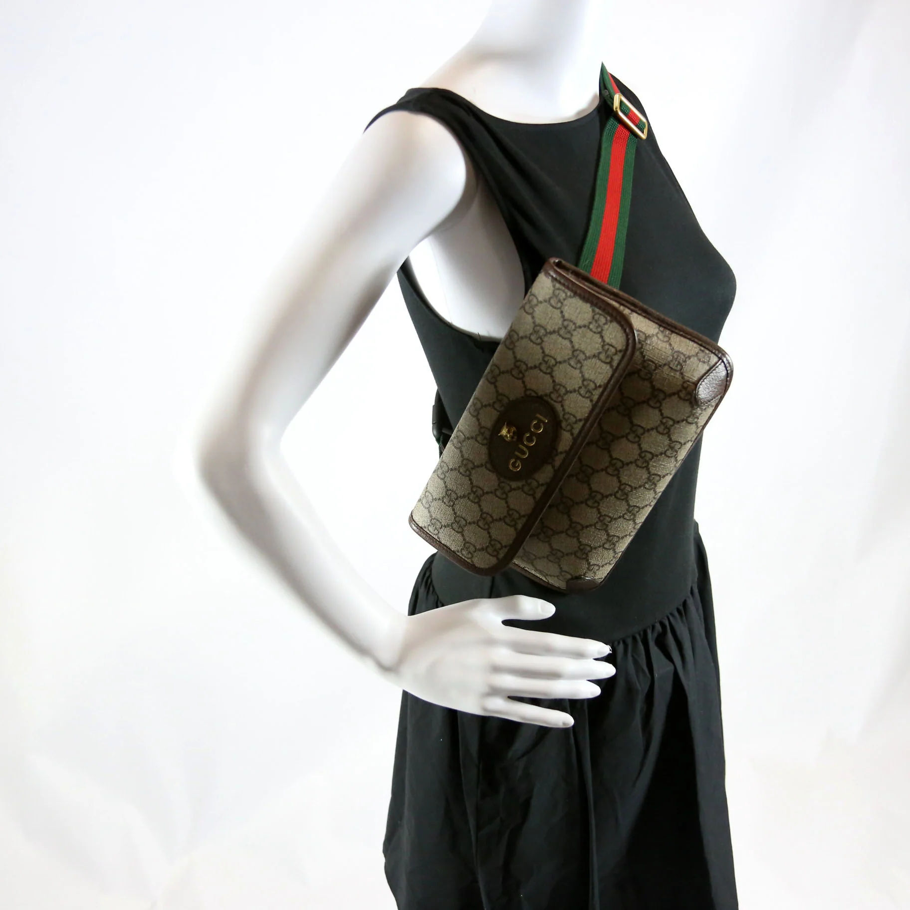 493930 GG Supreme Neo Web Belt Bag Brown - Image 9