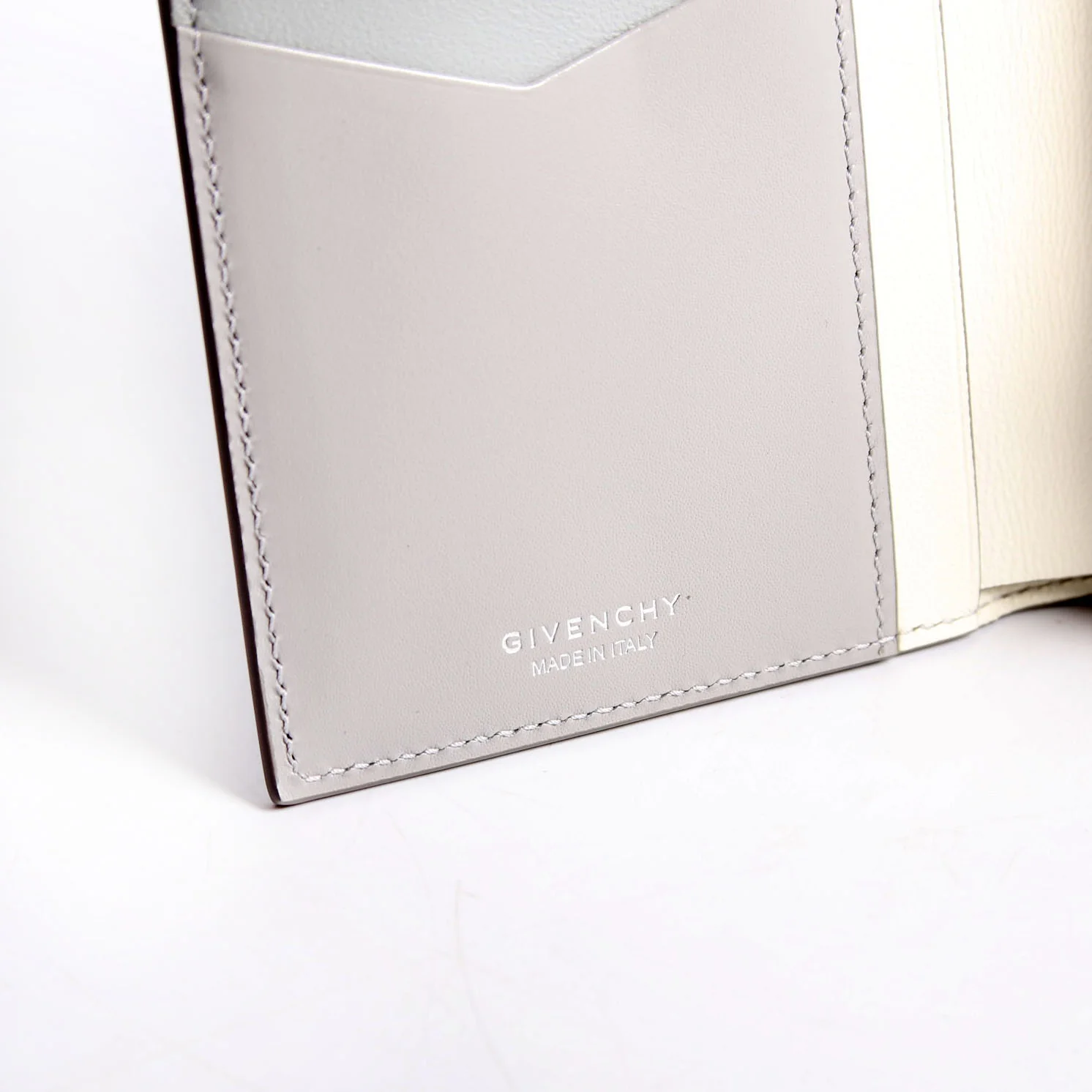 4G Wallet Box Leather Gray - Image 12