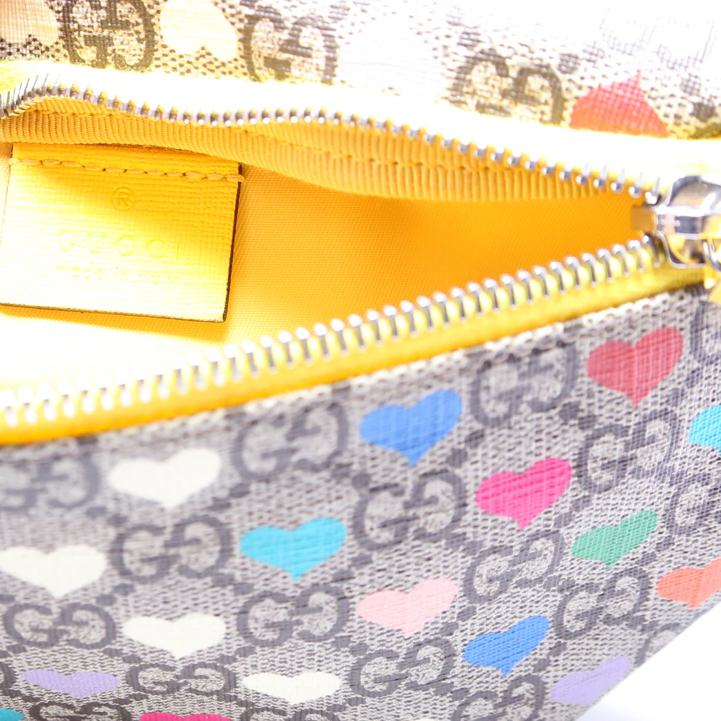 502095 GG Hearts Canvas Kids Belt Bag - Image 8