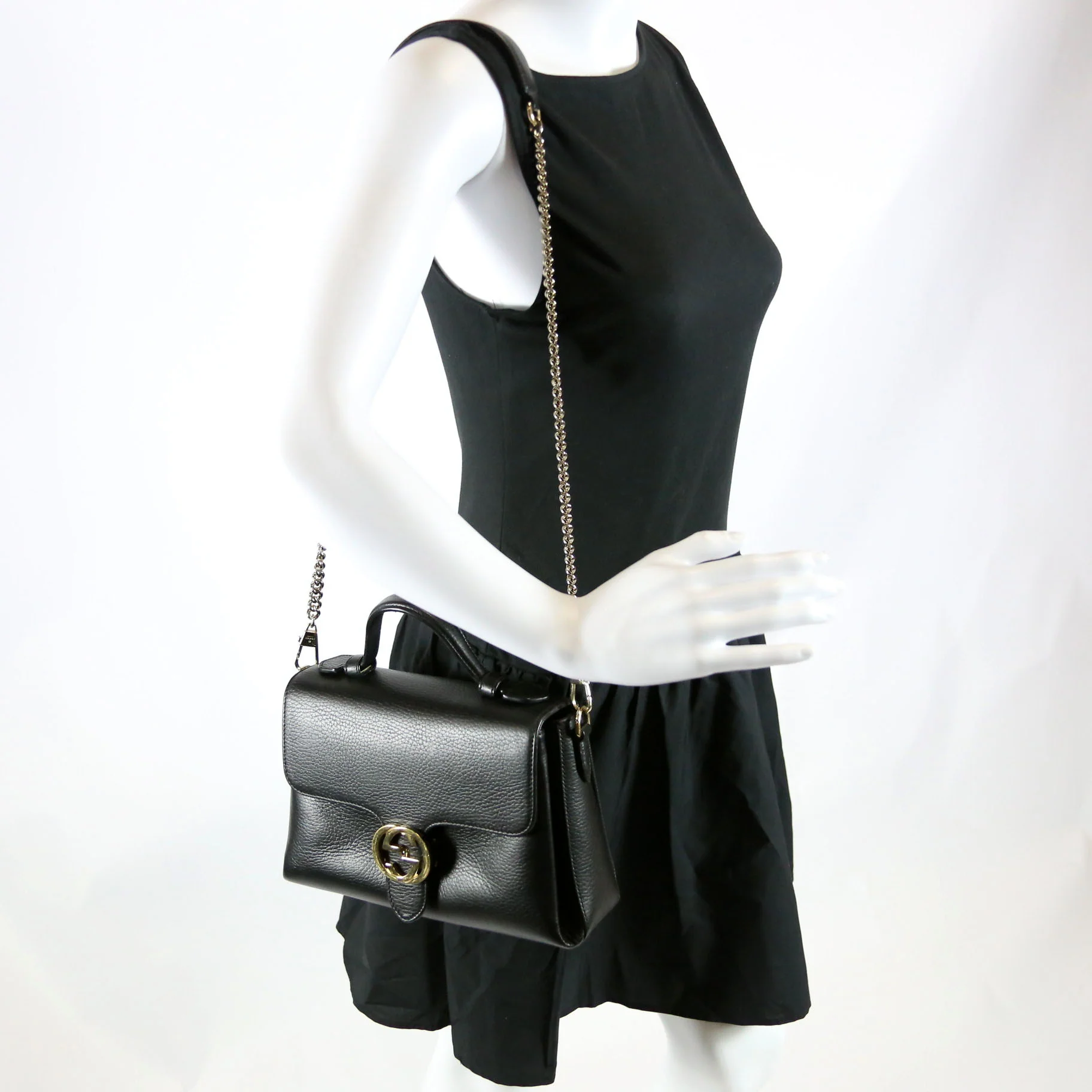 510302 Medium interlock Satchel Black - Image 8