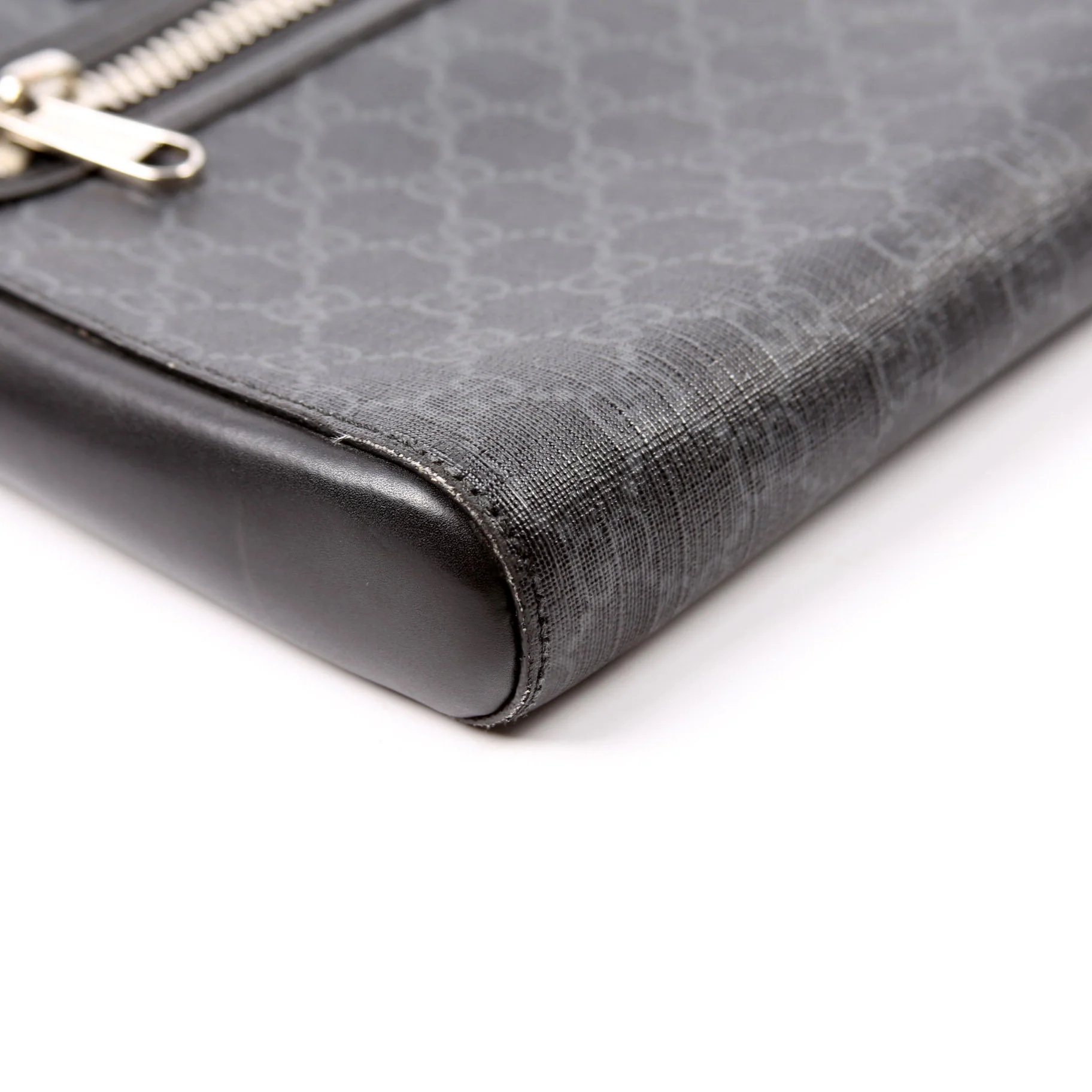 523599 Supreme Messenger Bag Black - Image 6