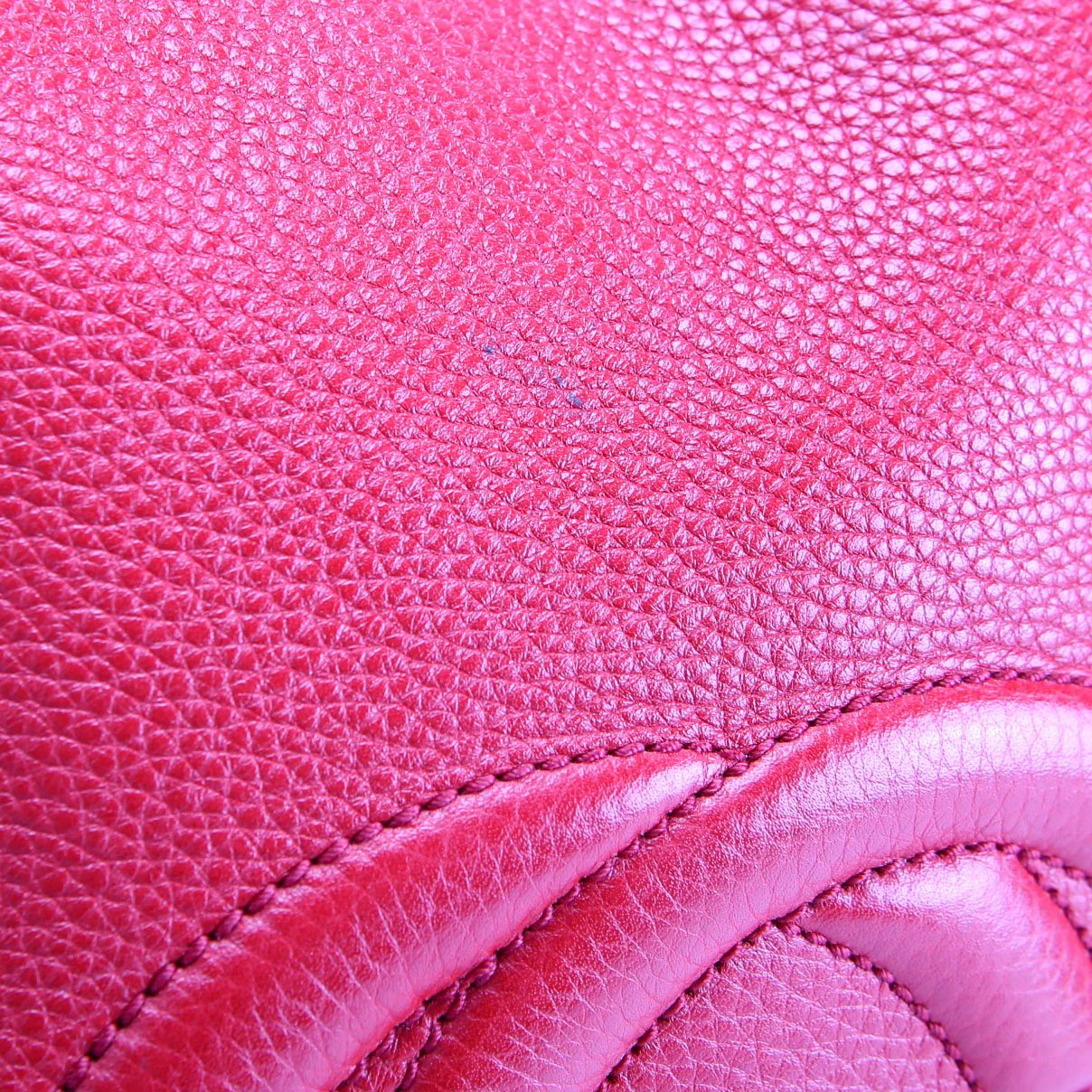 536194 Soho Shoulder Bag Red - Image 8