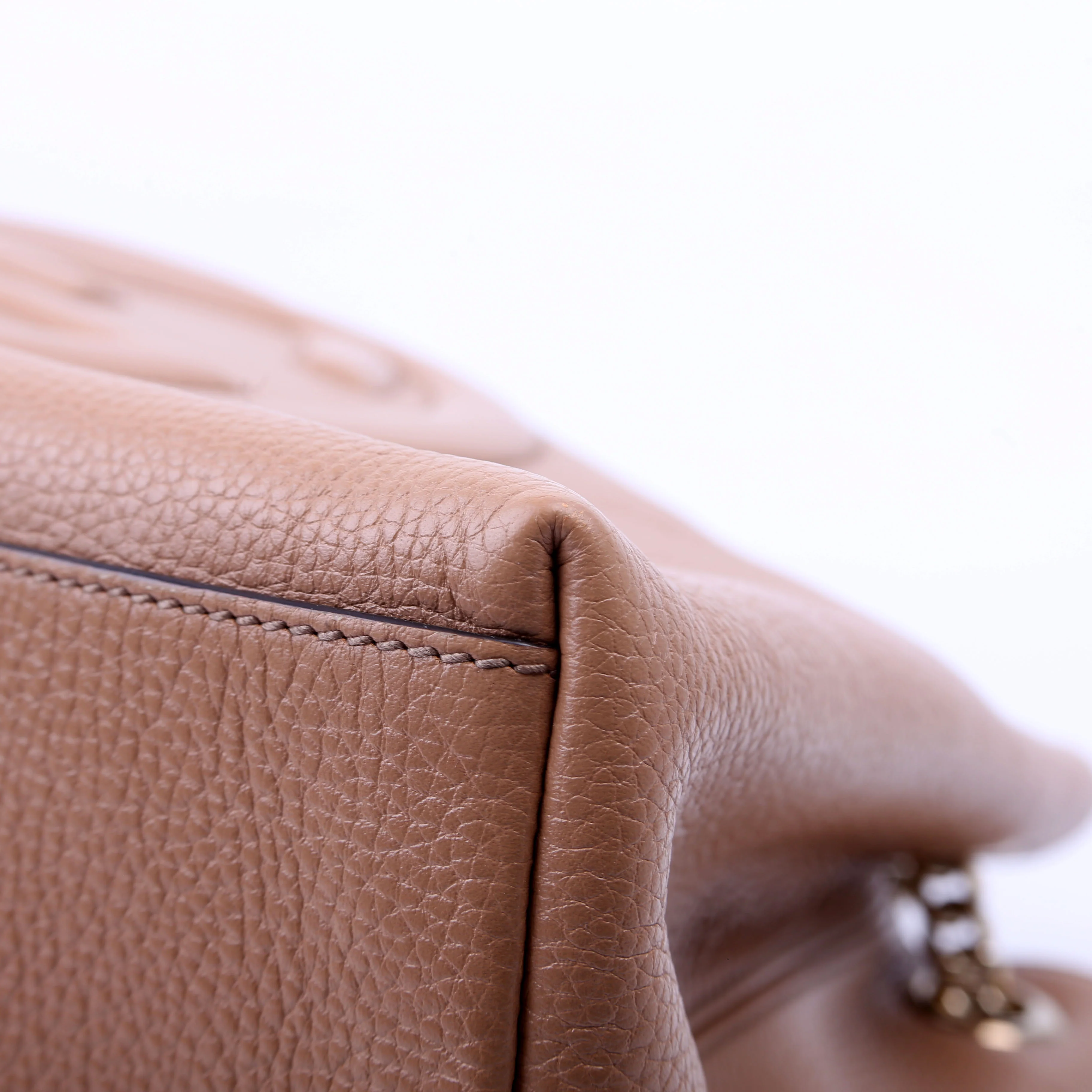 536196 Soho Chain Tote Newer Beige - Image 7