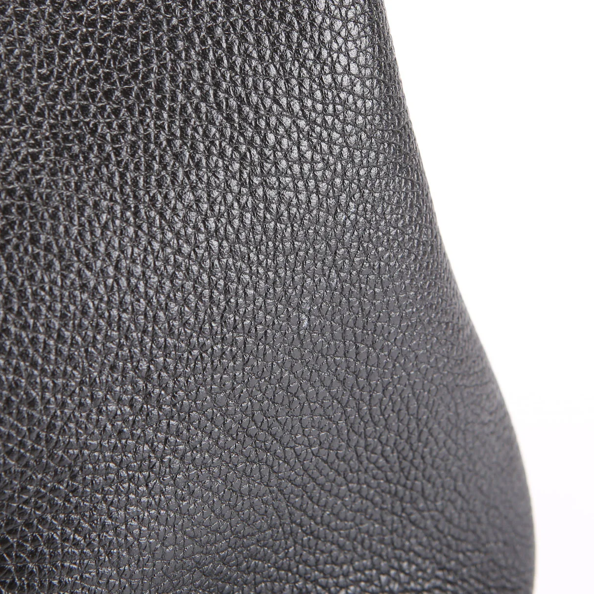 536196 Soho Chain Tote Newer Black - Image 7